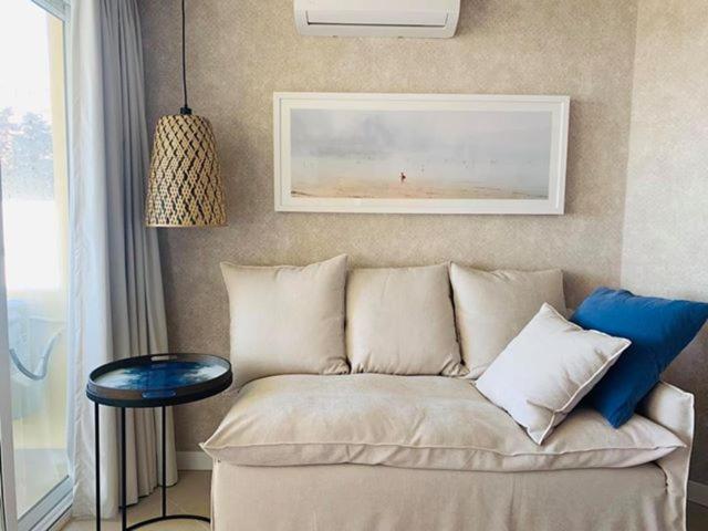 Top Studio on Marbella boulevard view 2