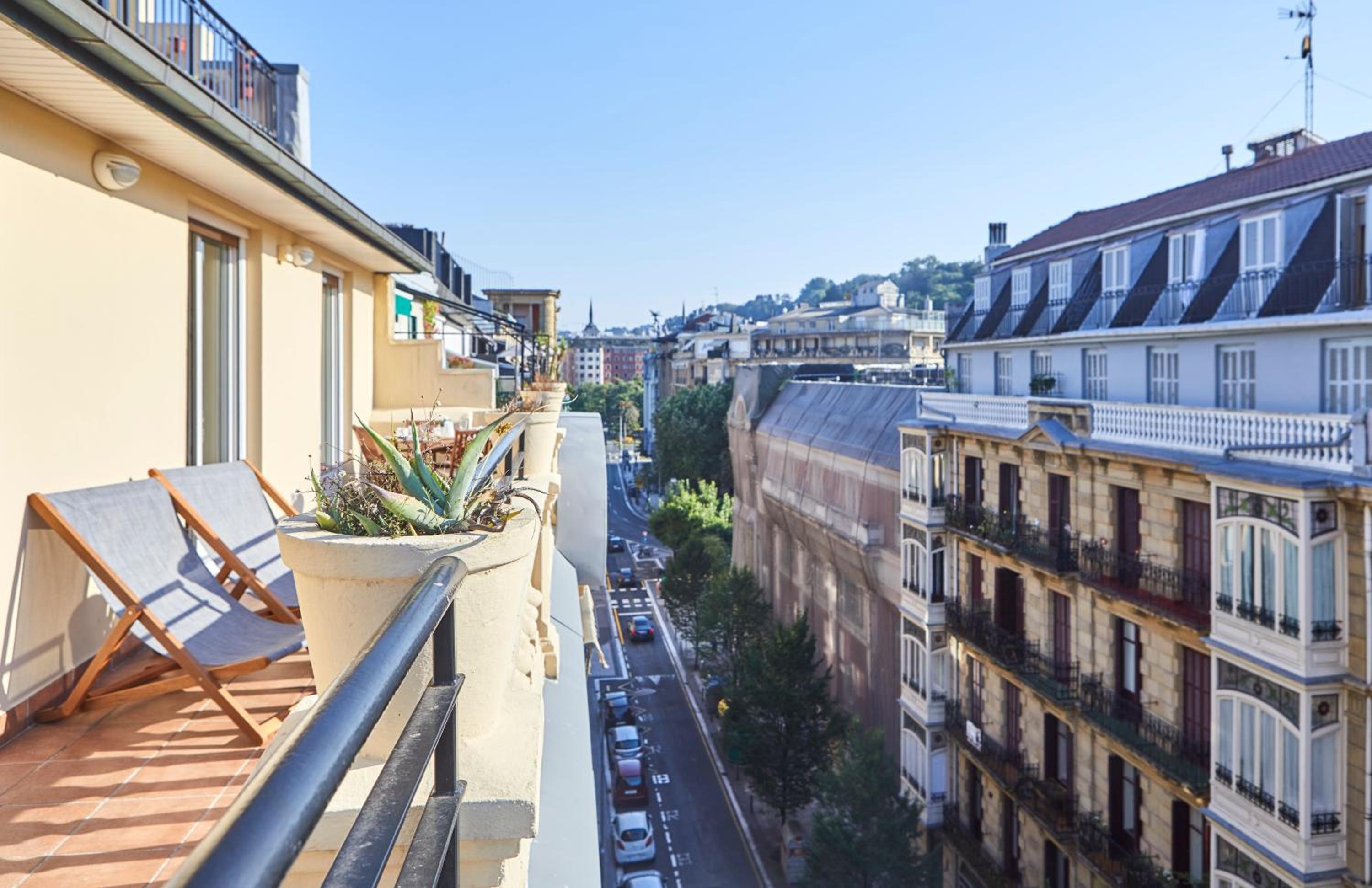 Prim Apartment by Basque Homes