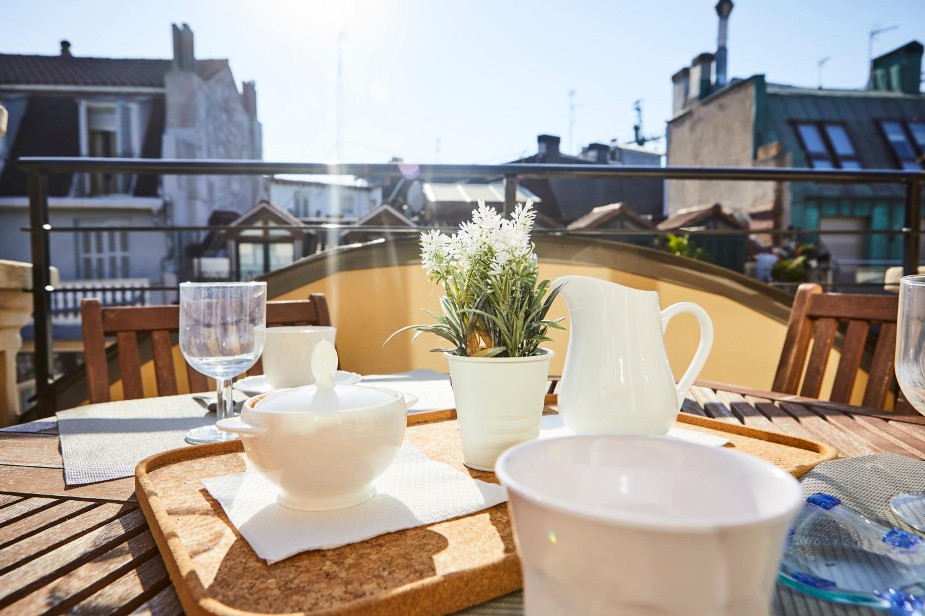 Prim Apartment by Basque Homes