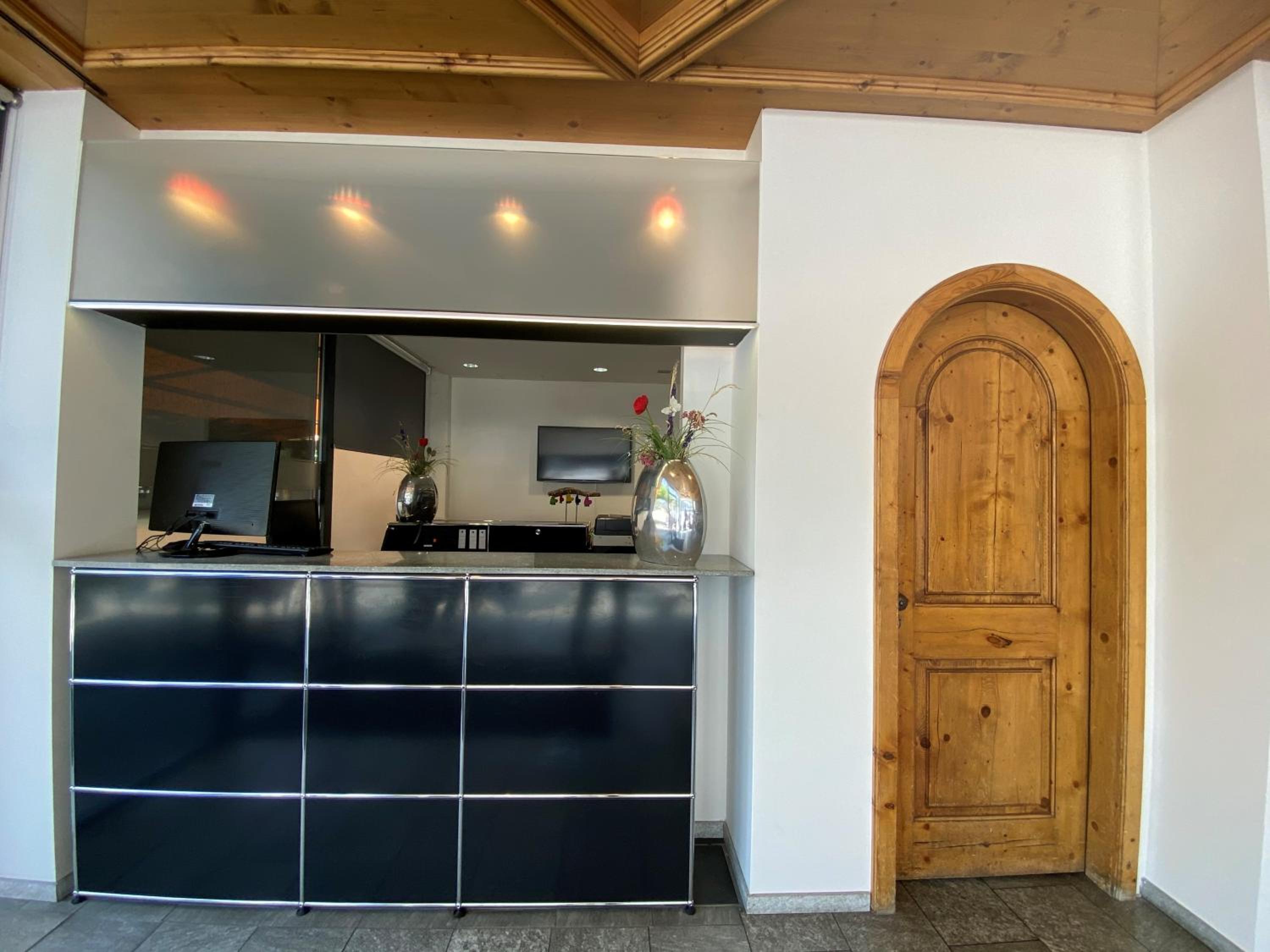 Chur Vacations - Hotel Sommerau - Property Image 3