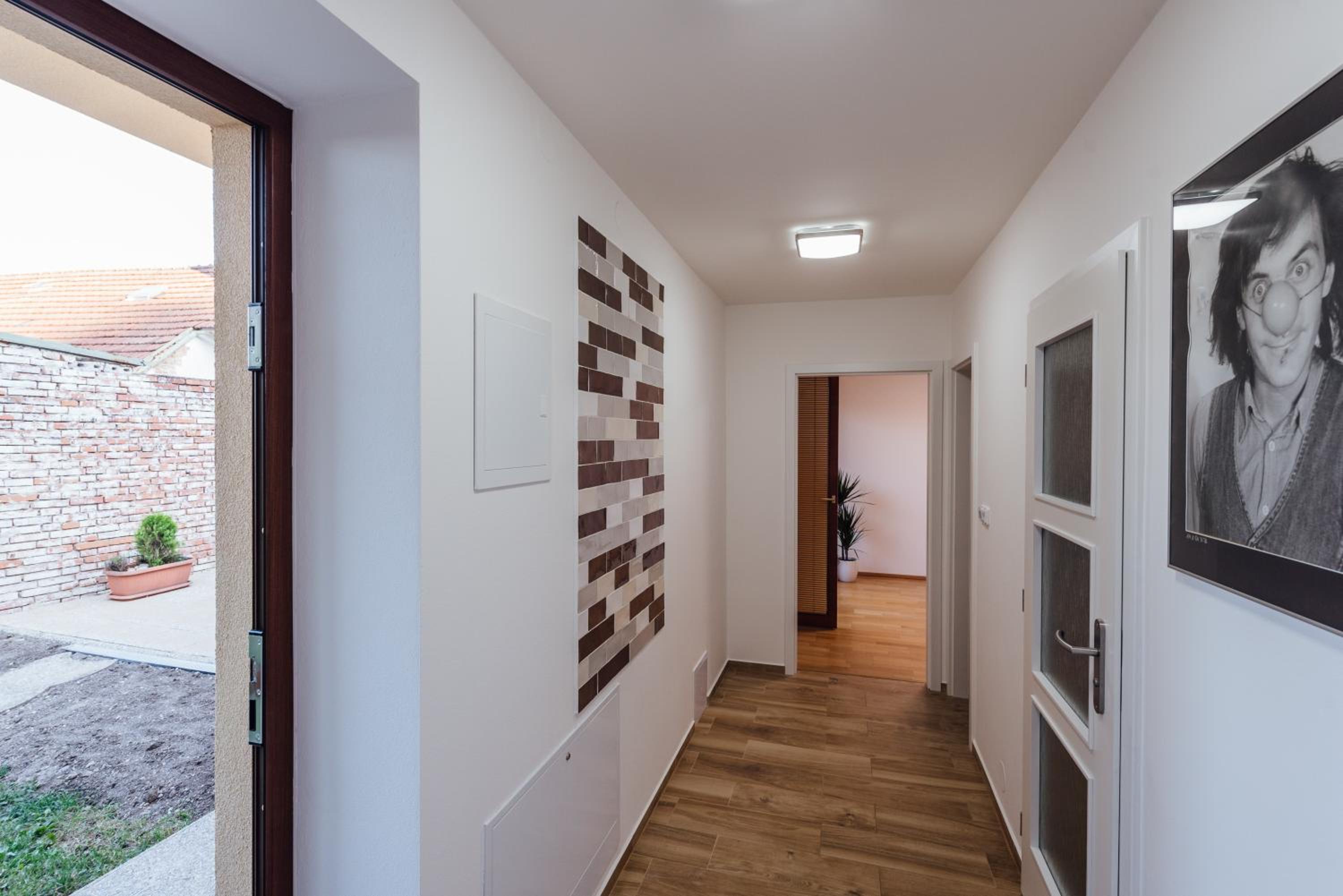 Apartmán Pod borovicí