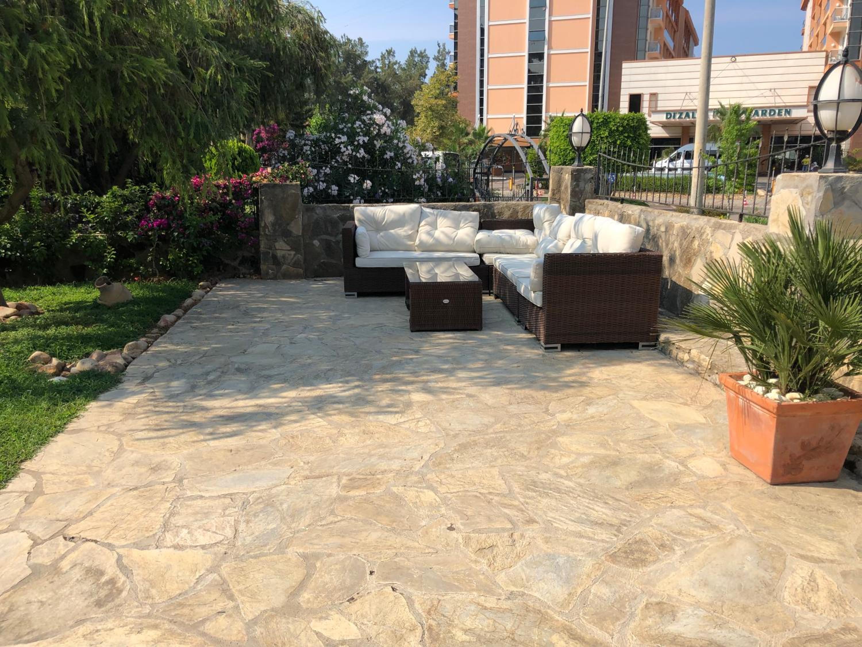 Dreamhome - Image 34