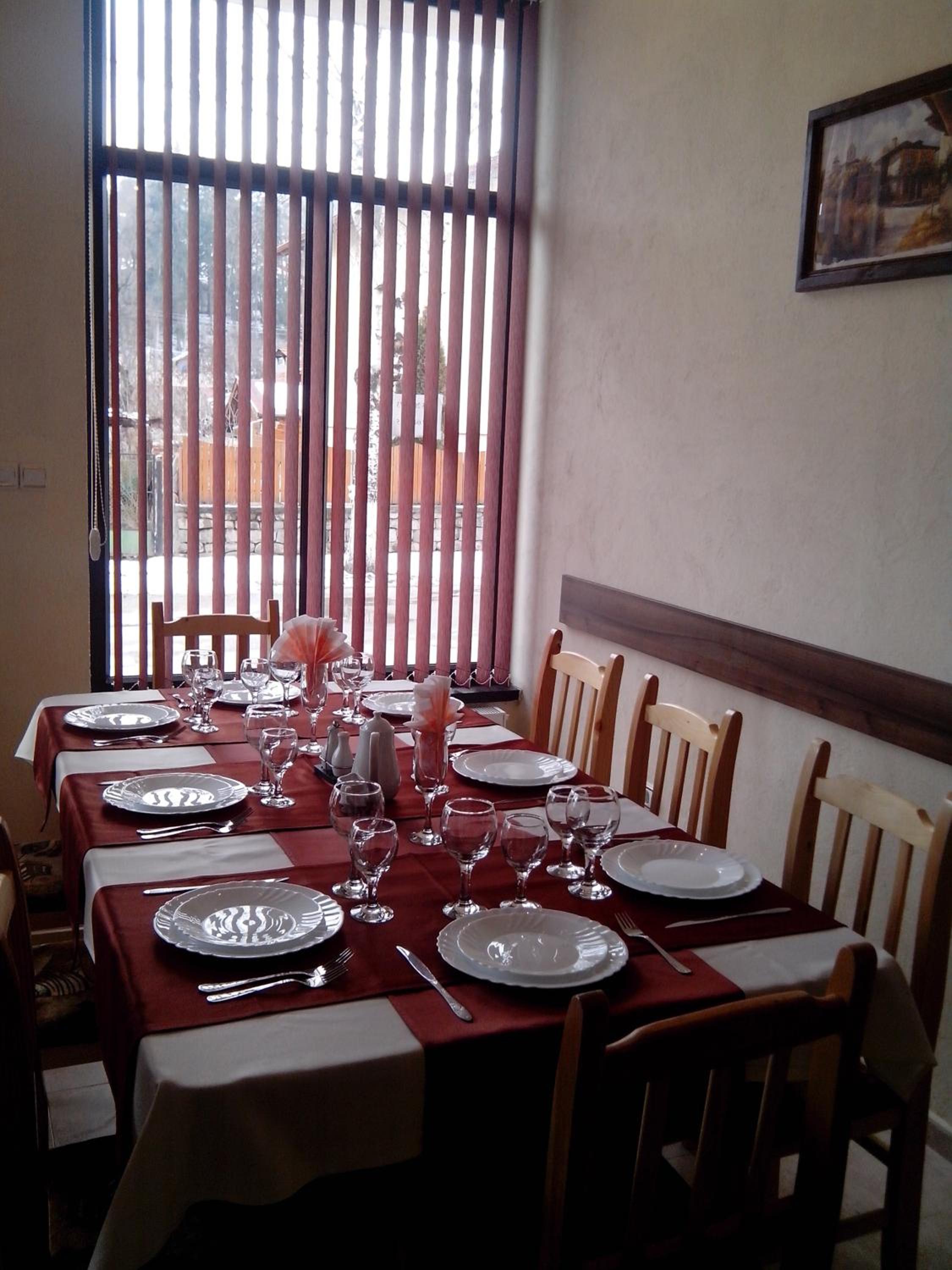 Advel Guest House