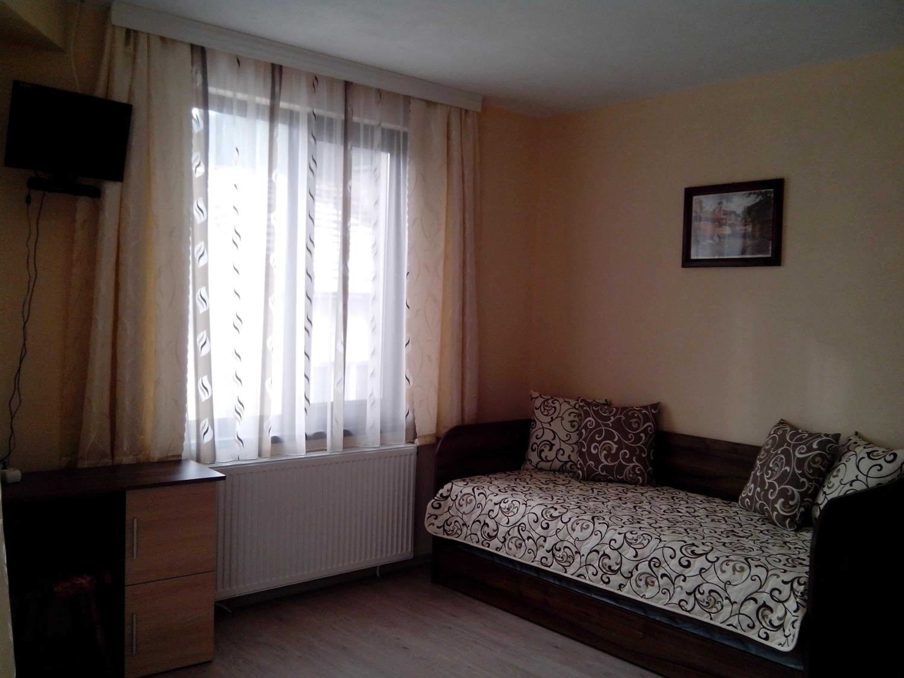 Advel Guest House