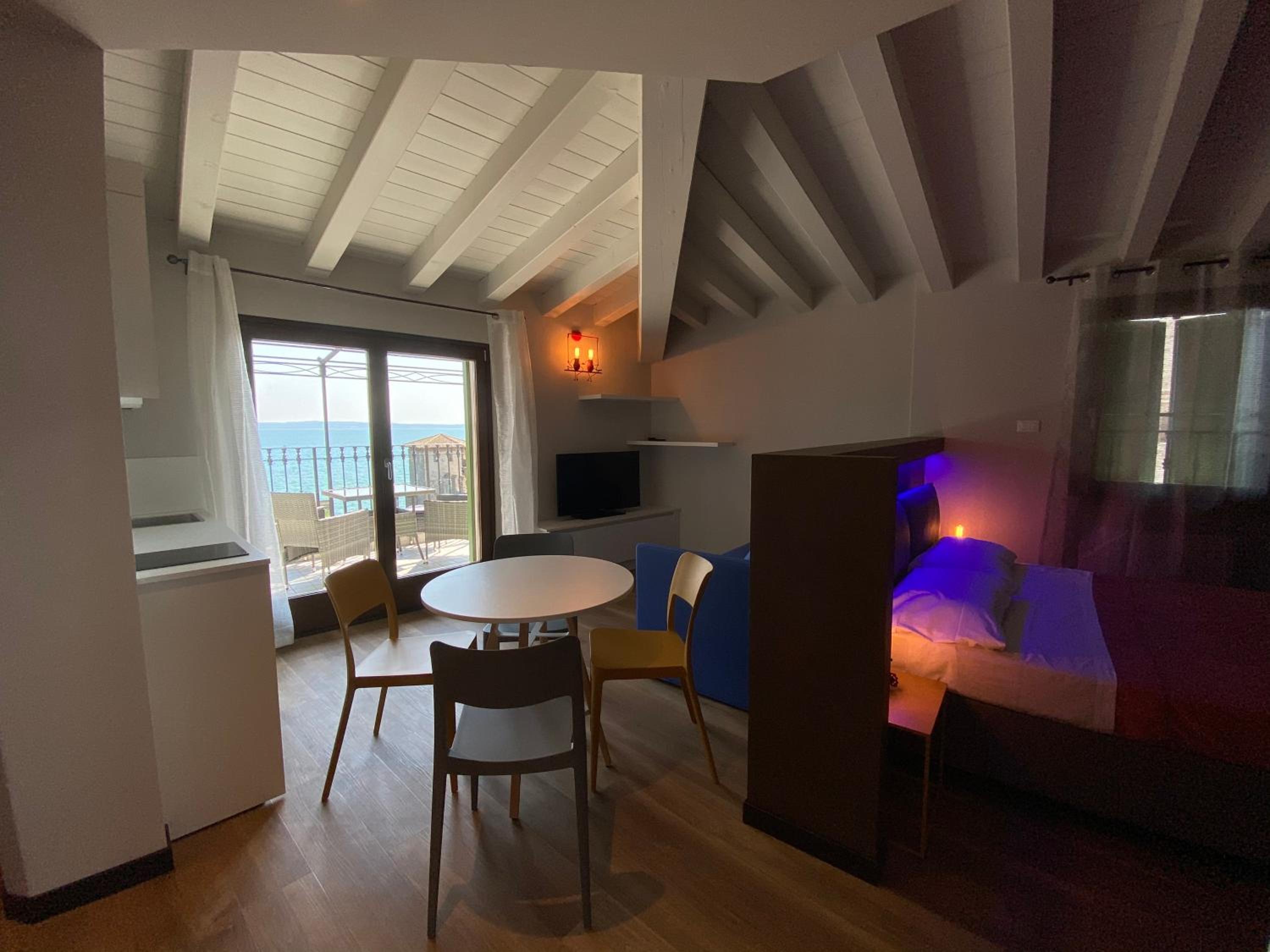 Sirmione Vacations - Castello Mavino - Property Image 4