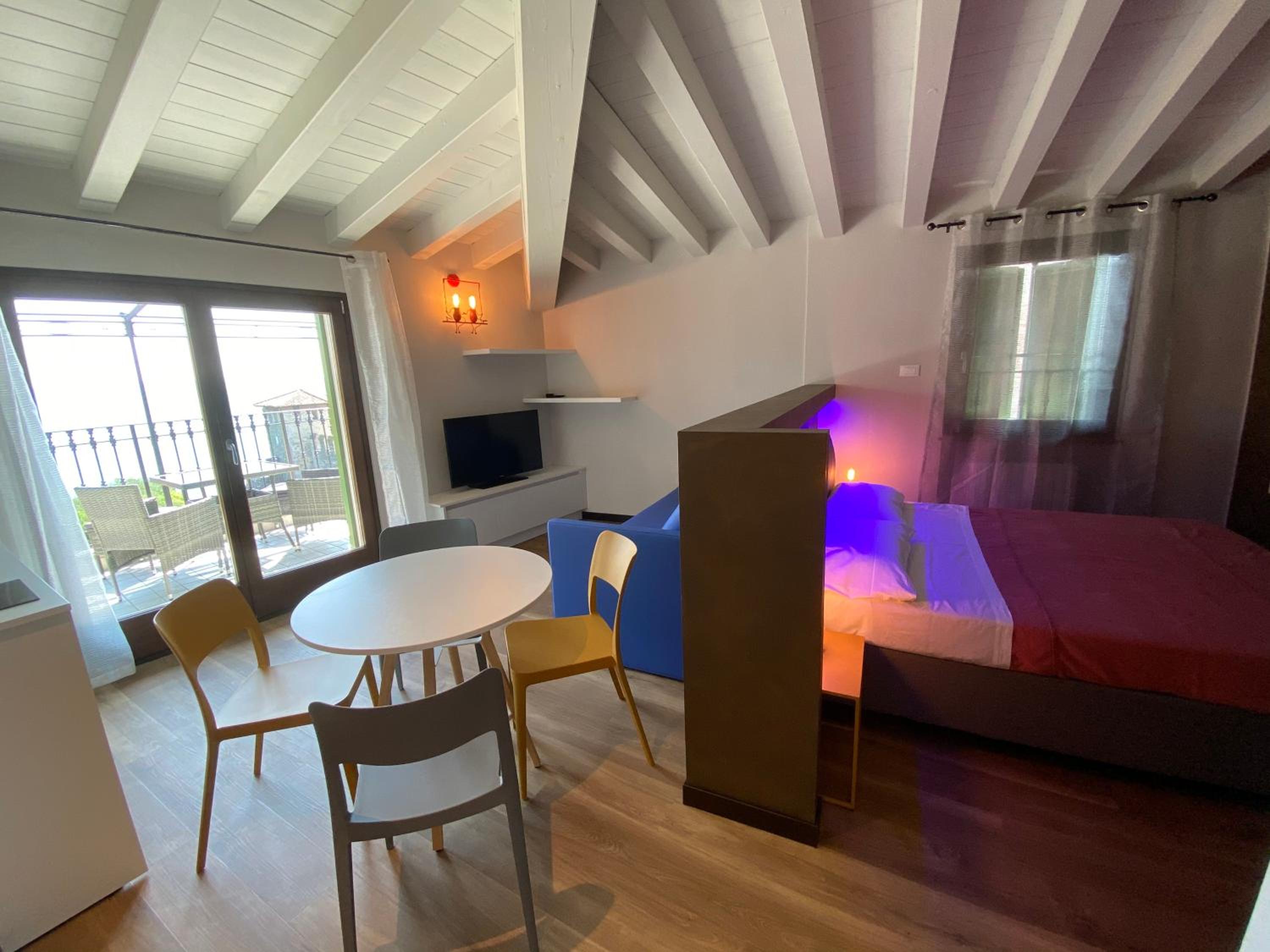 Sirmione Vacations - Castello Mavino - Property Image 14