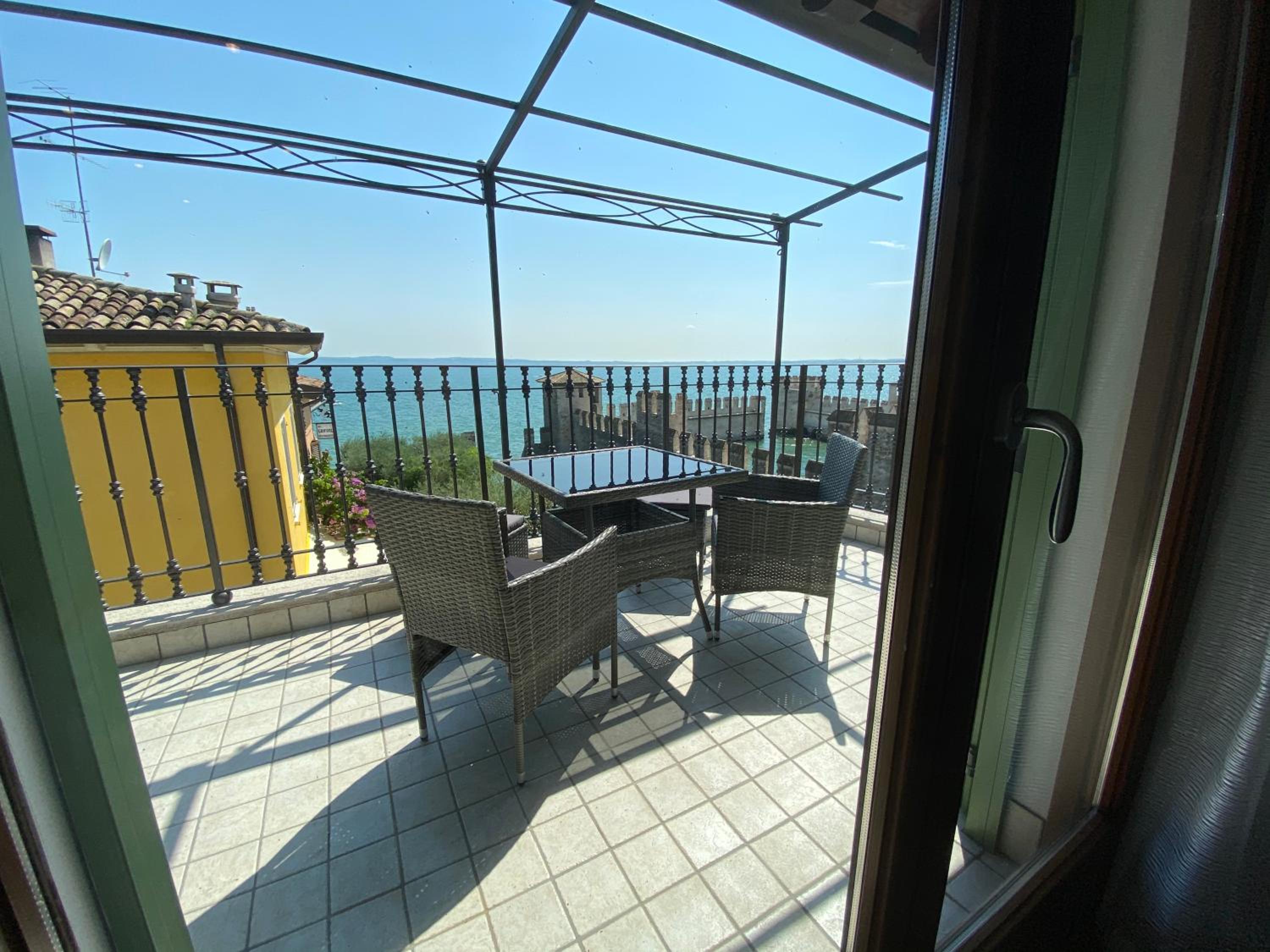 Sirmione Vacations - Castello Mavino - Property Image 11