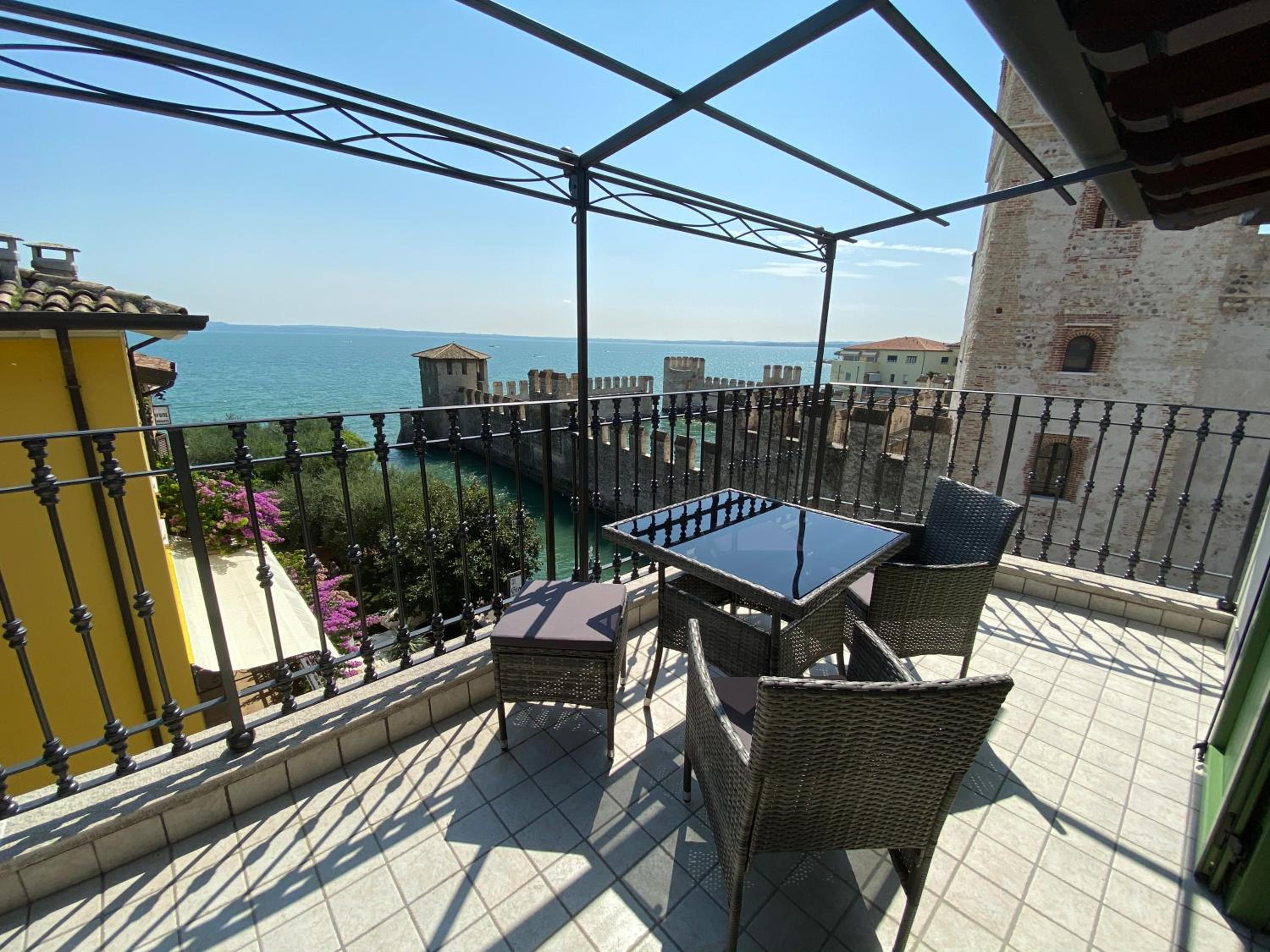 Sirmione Vacations - Castello Mavino - Property Image 12