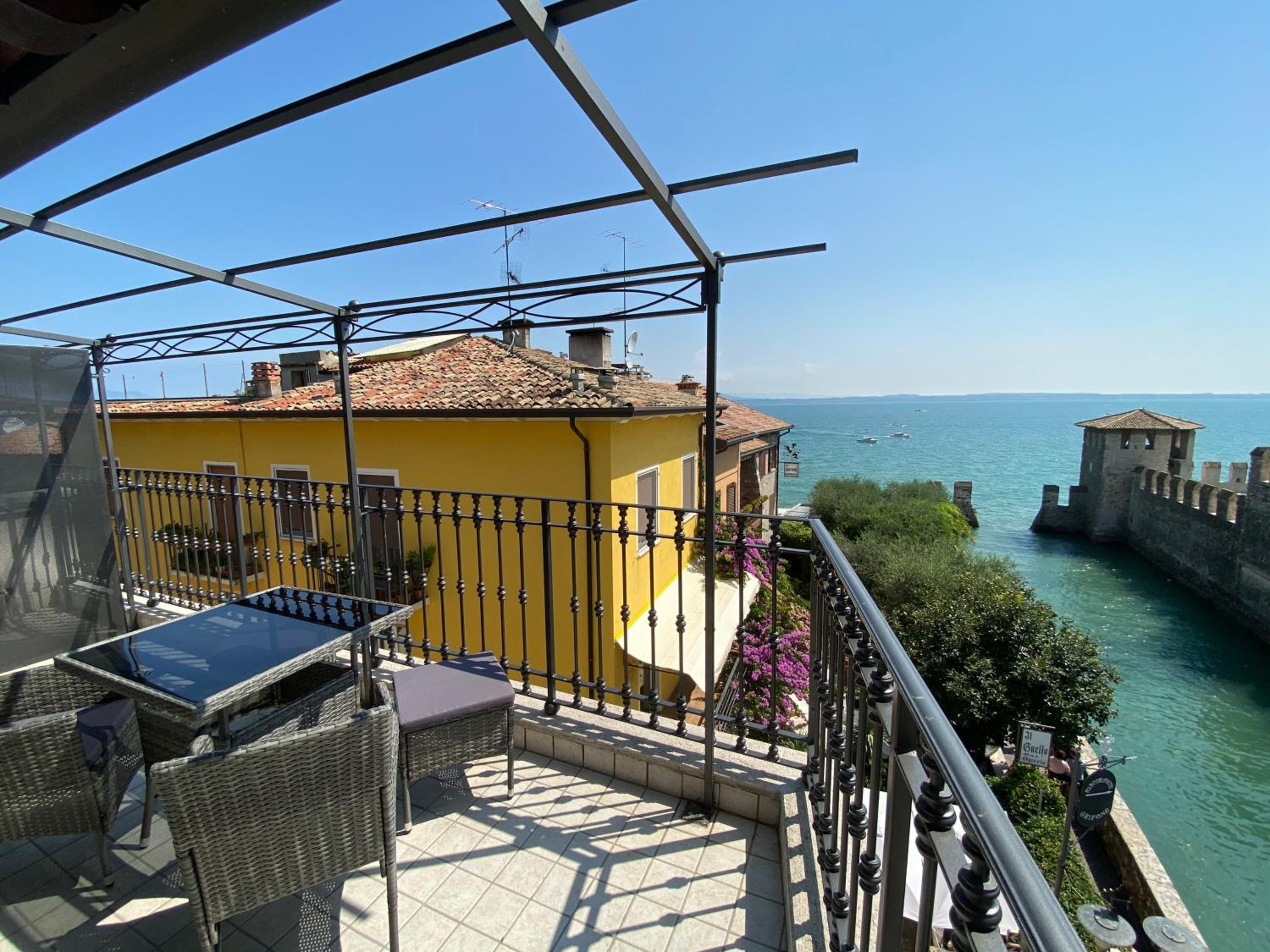 Sirmione Vacations - Castello Mavino - Property Image 15