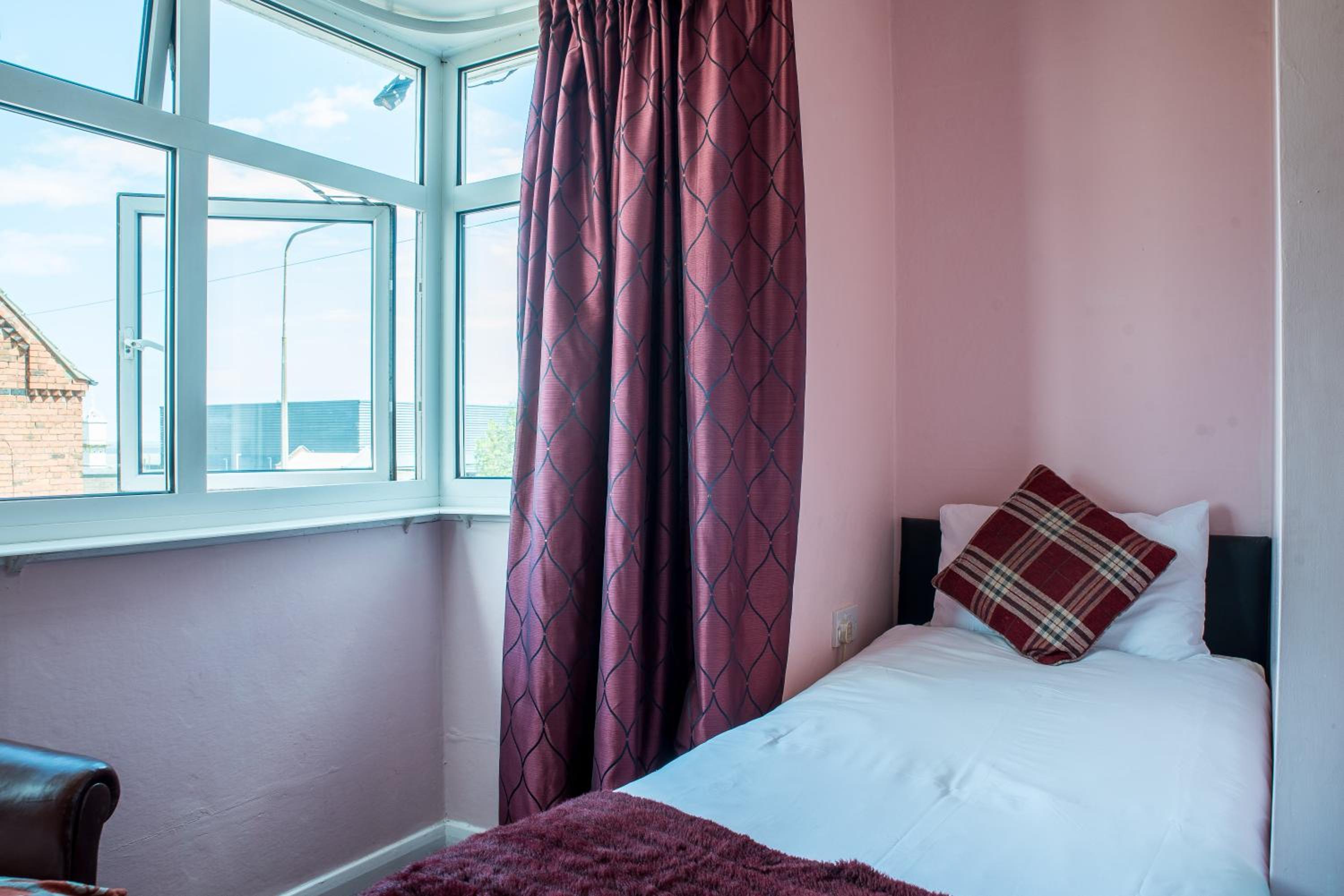 M and J Guest House