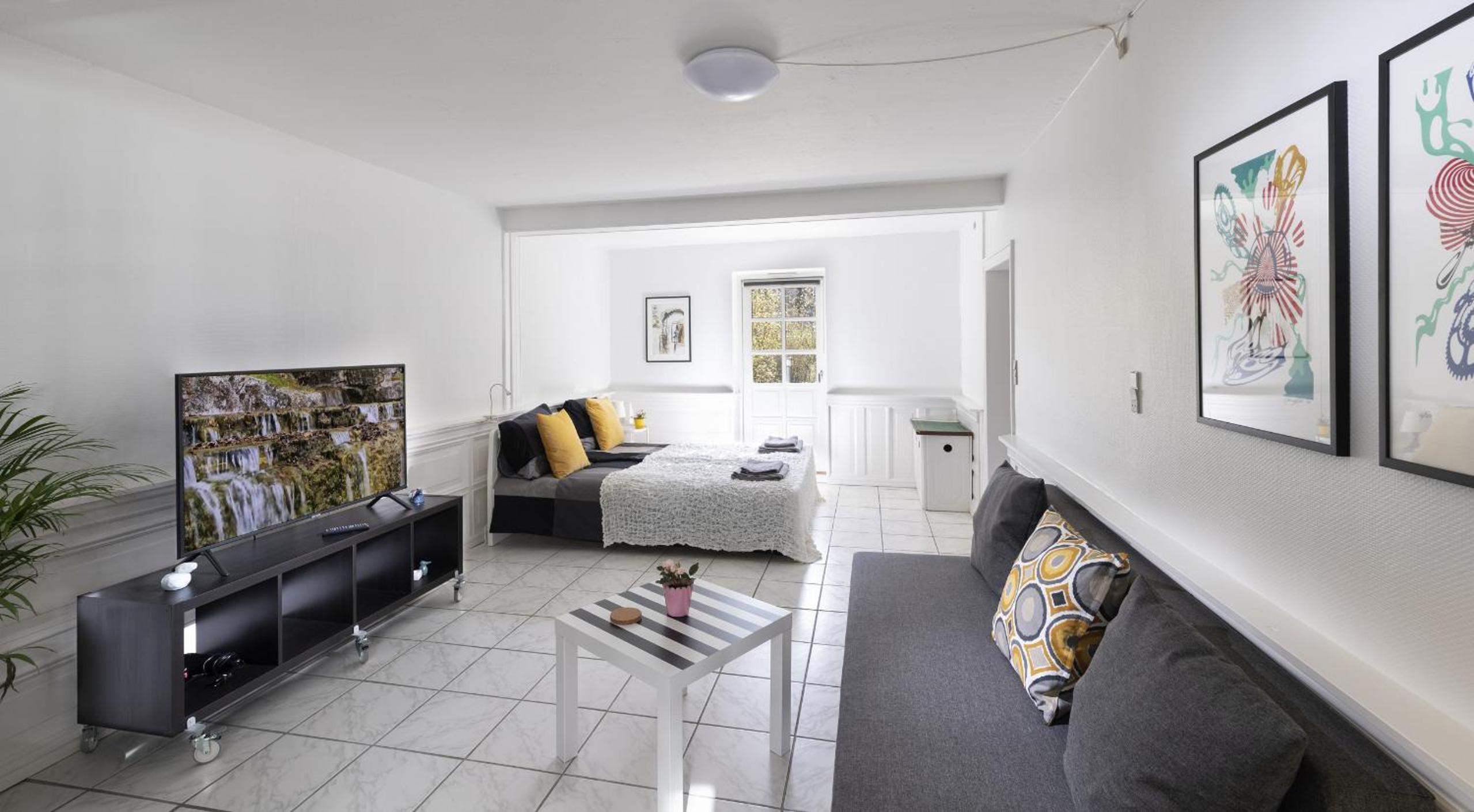 Hotel aday - Apartment suite 1 Aalborg Center - Image 1