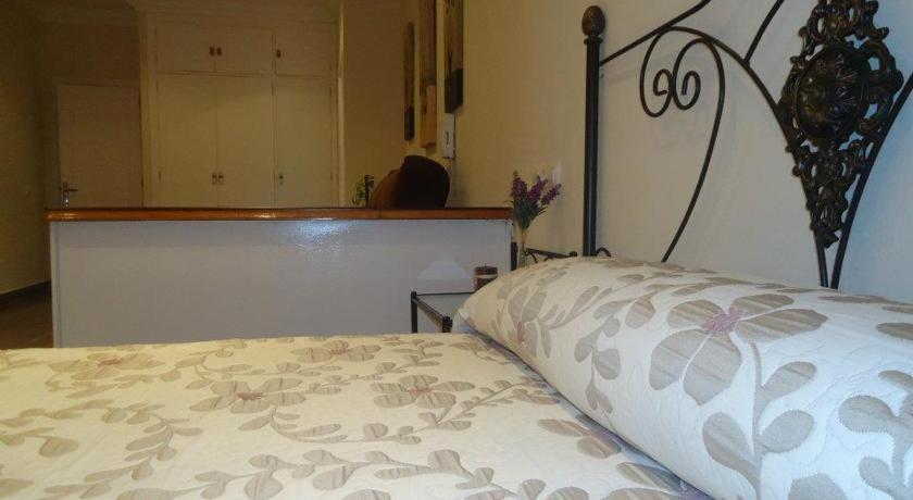 Hostal los Dos Naranjos view 5