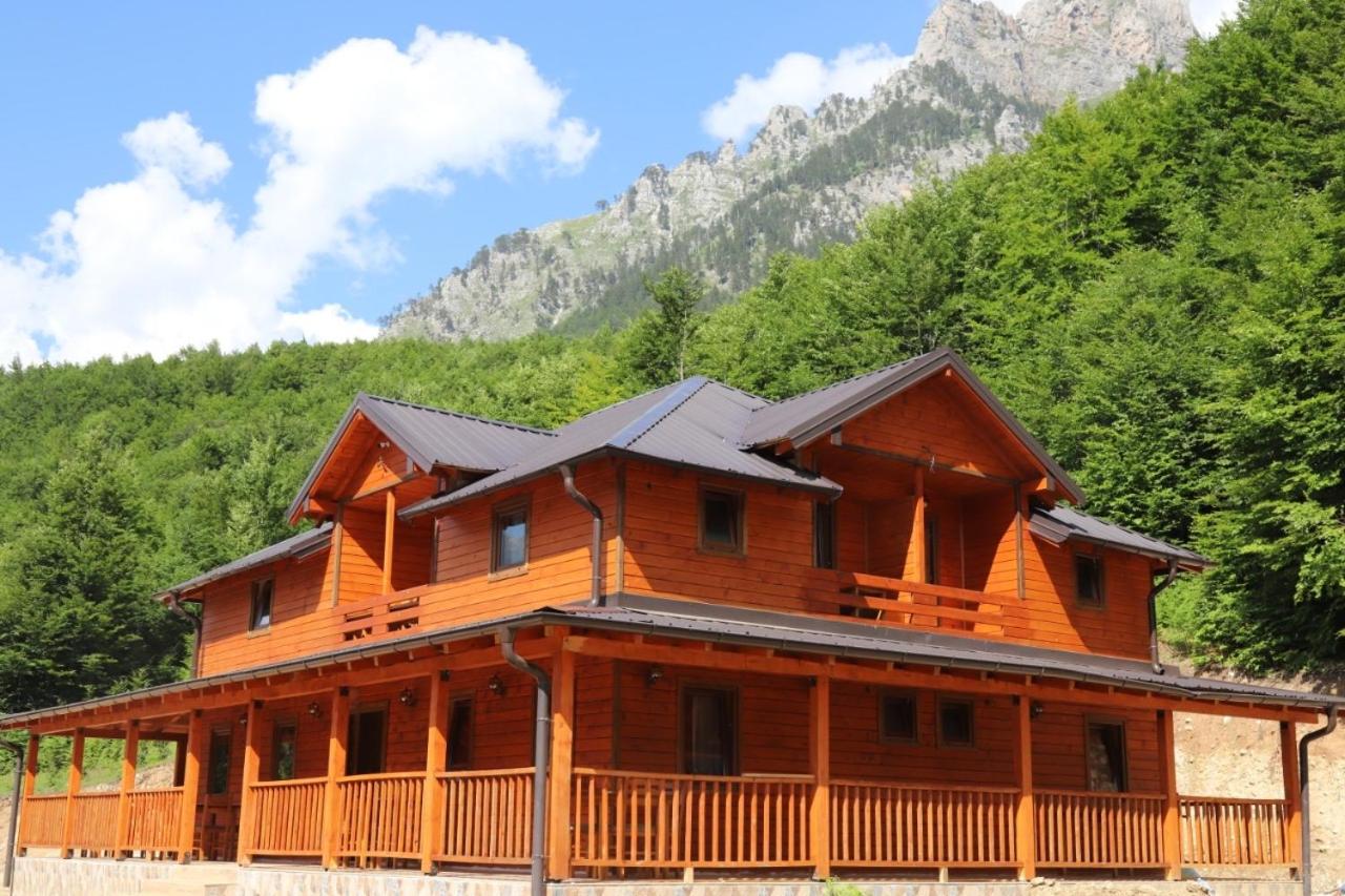 Bujtina Malaj