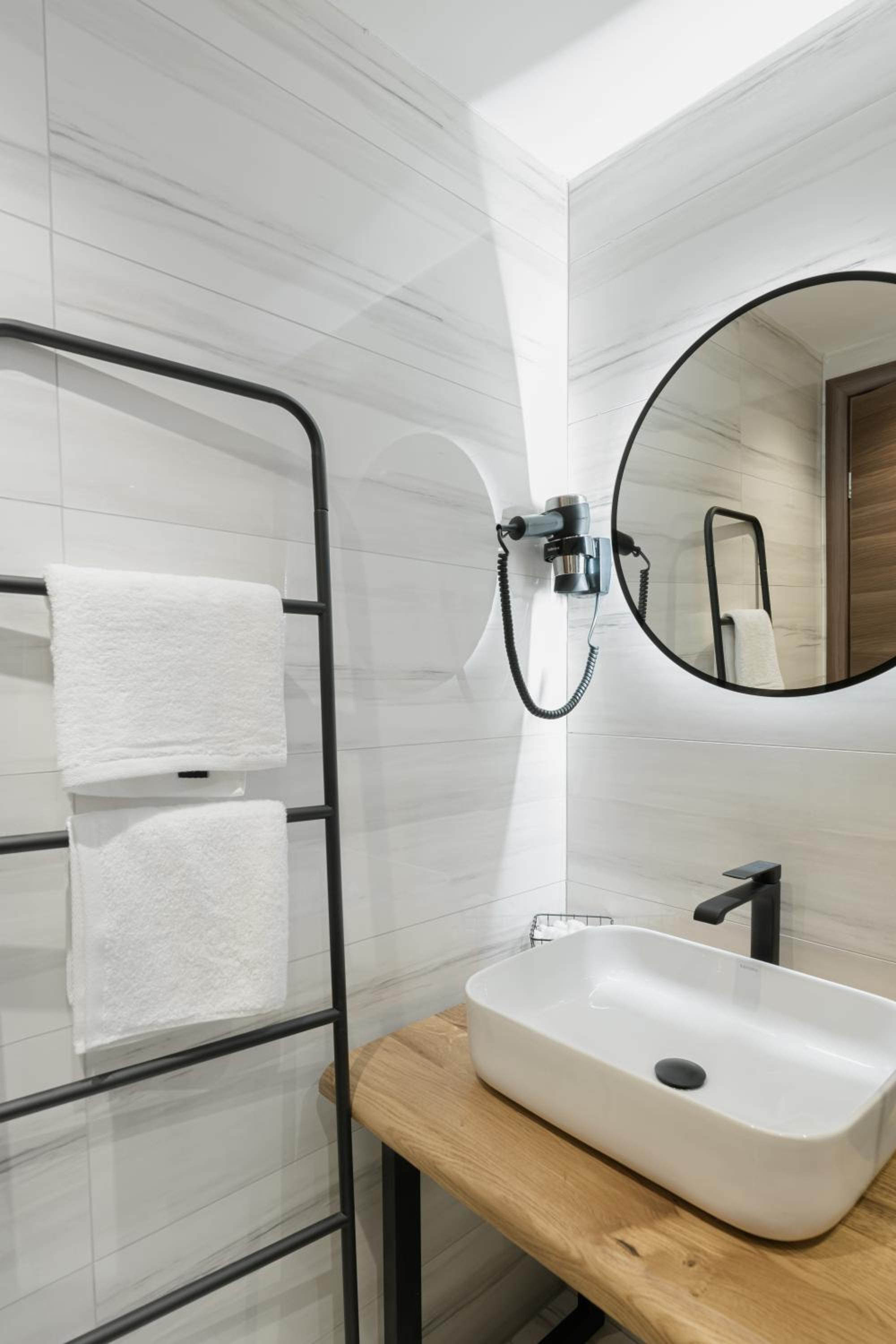 Eunoia Suite - Monastiraki Square View