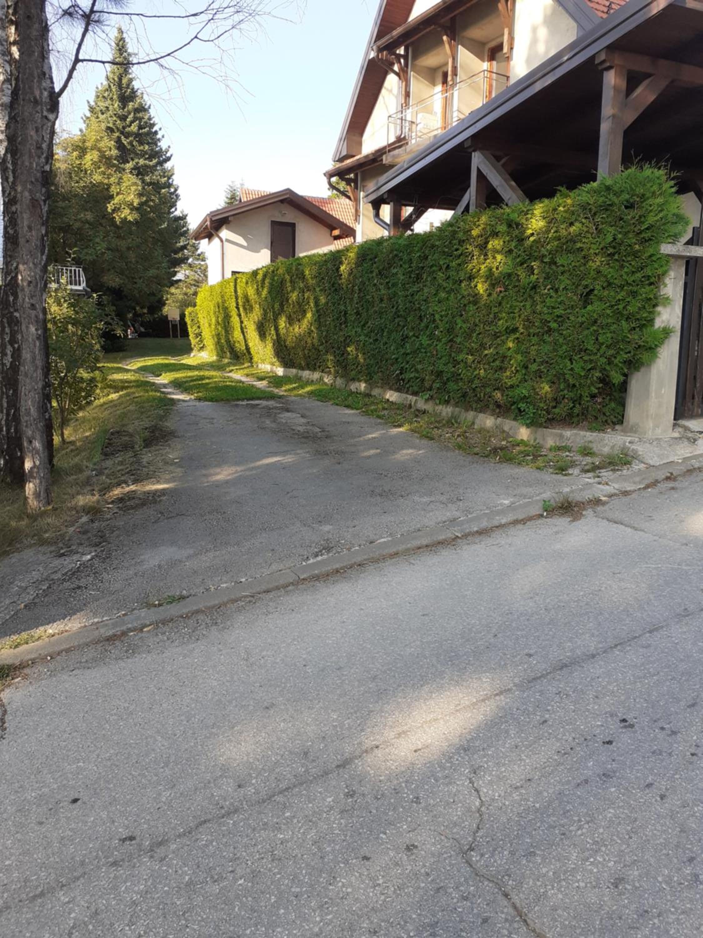 Photo 32