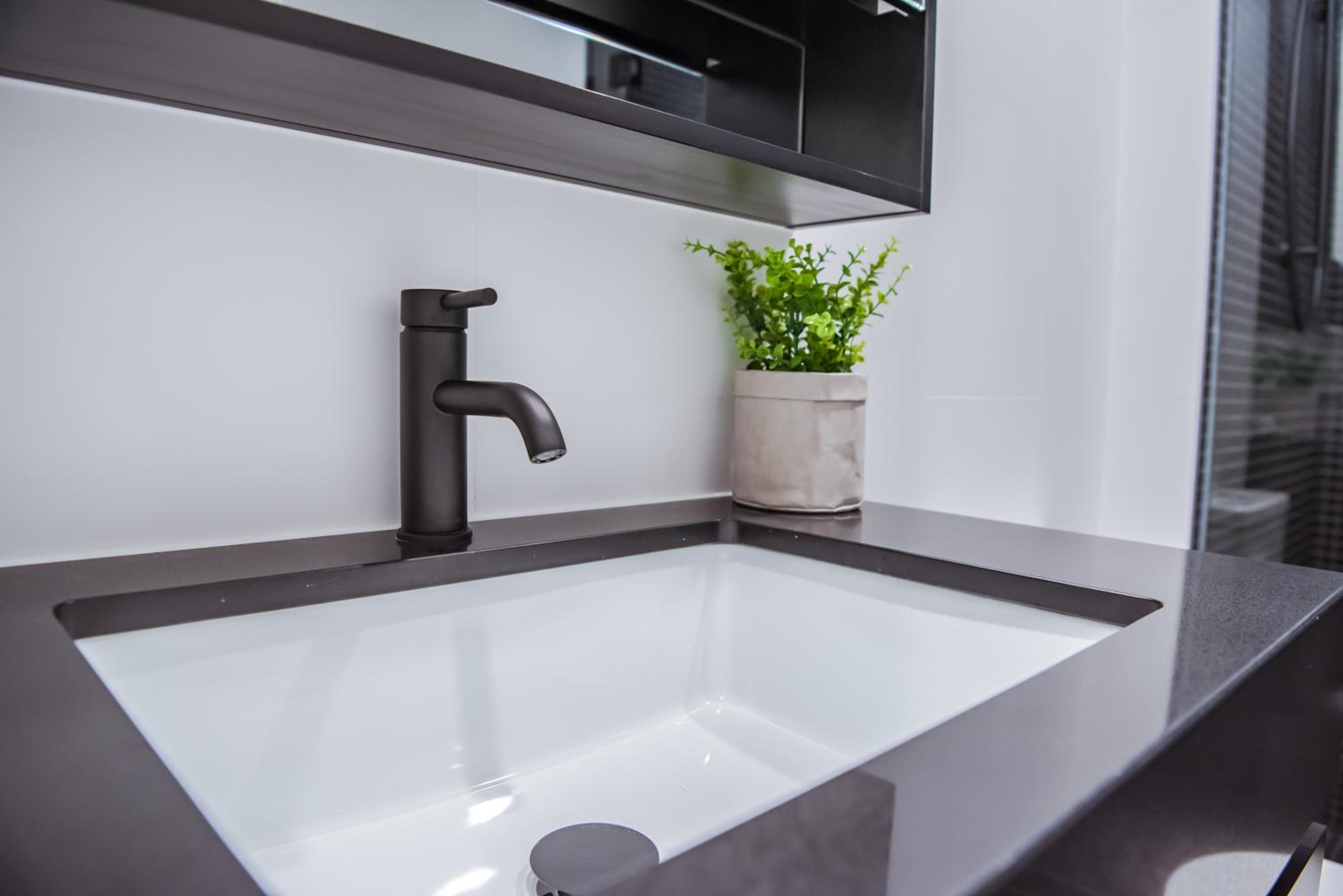 AirTrip Apartments at Woolloongabba