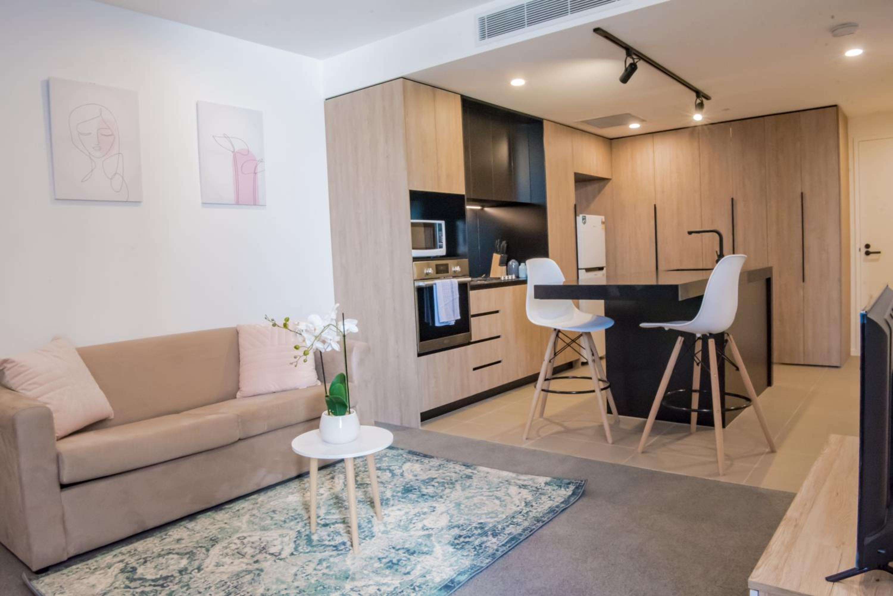 AirTrip Apartments at Woolloongabba