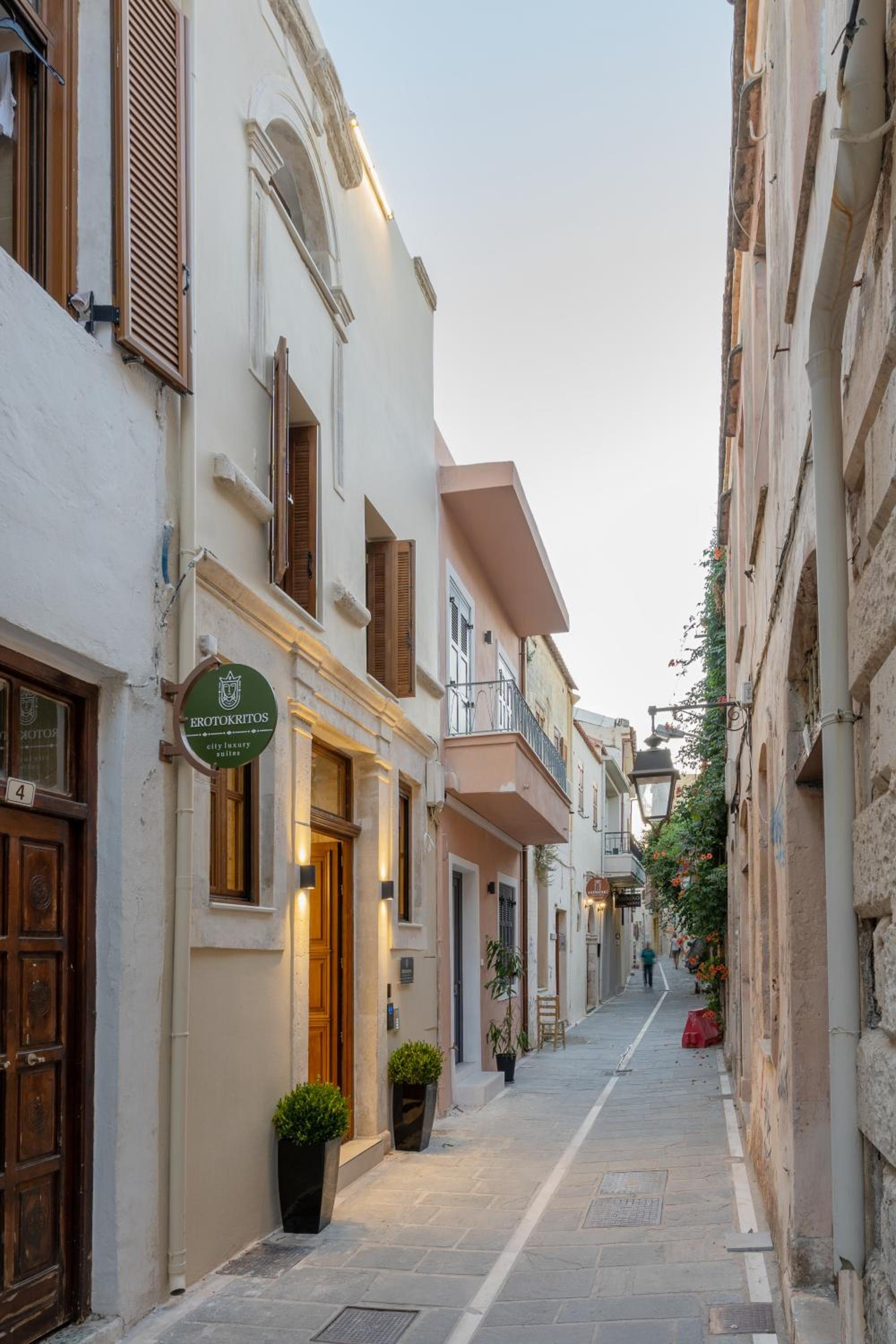 Hotel Erotokritos City Luxury Suites - Image 1