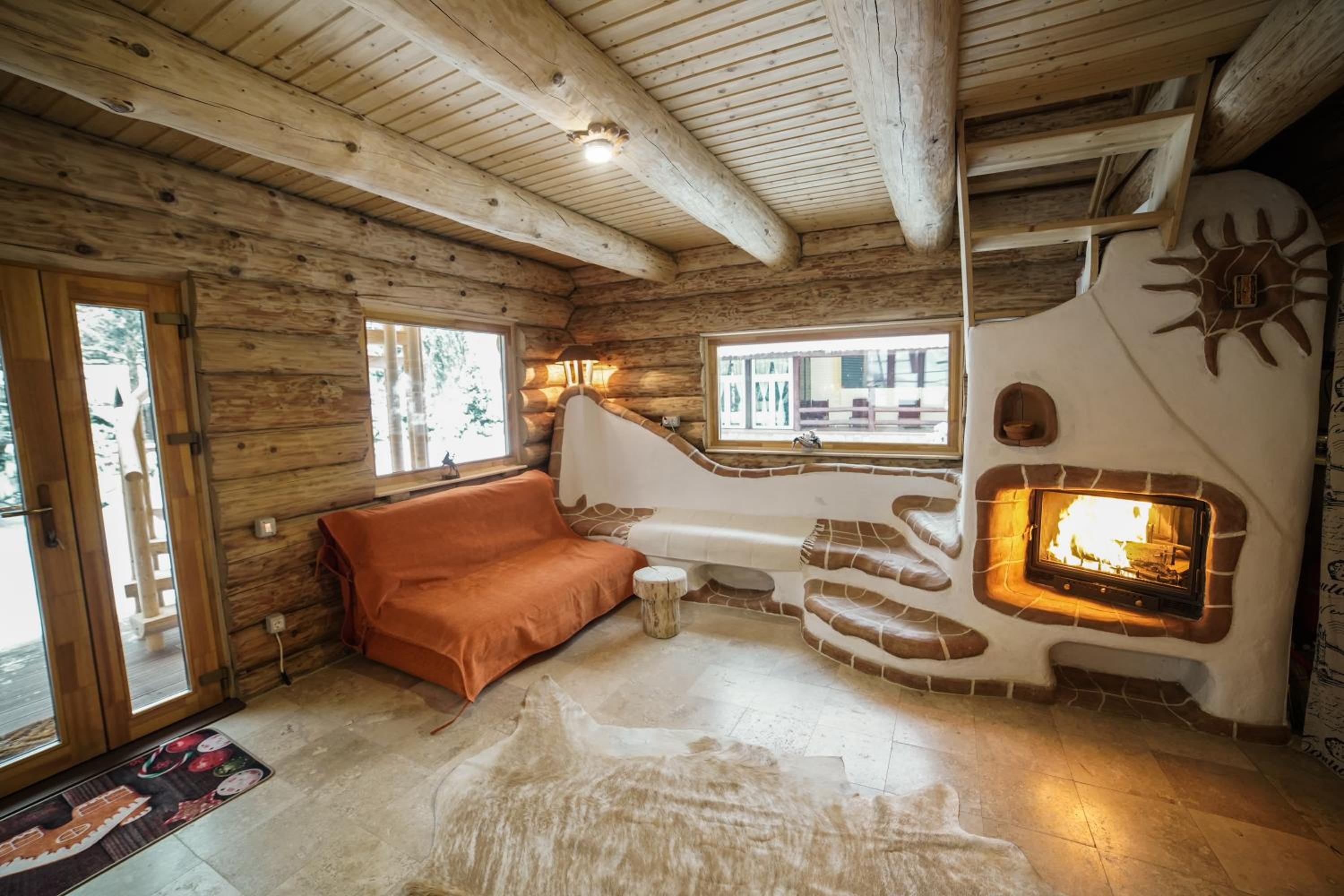 Cabane- Vila Crinul si Teodor Poiana Brasov view 2