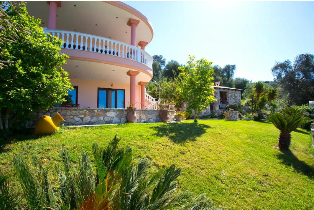 Amaryllis House view 3