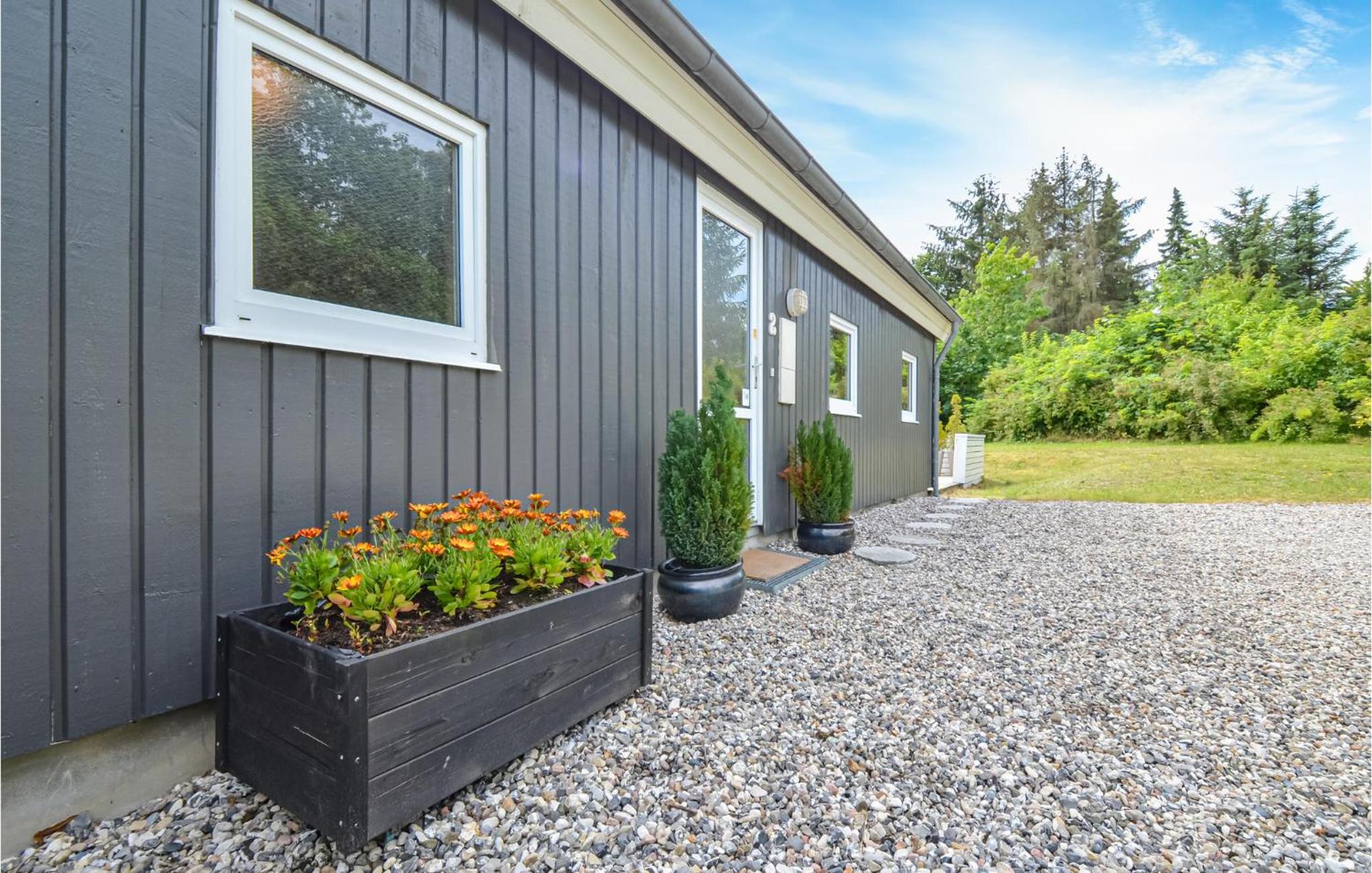 Cozy Home In Ebeltoft With Sauna