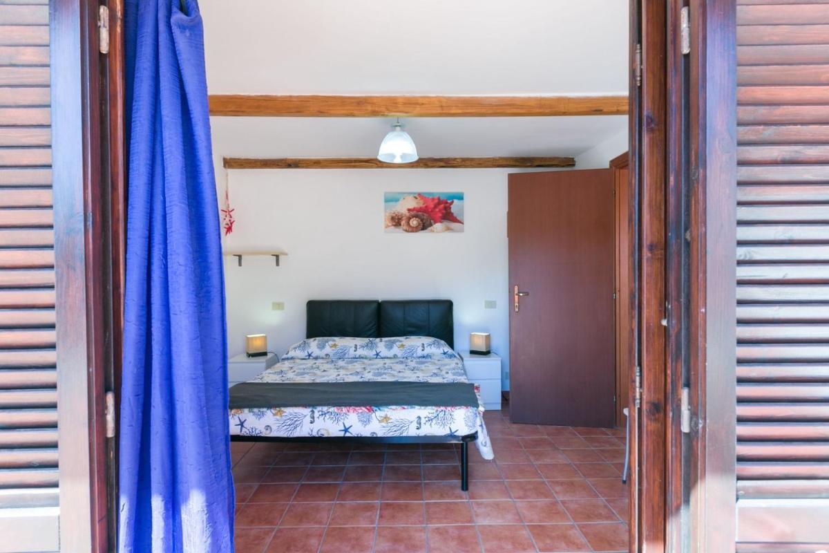 Bilocale in Villa Elba view 3