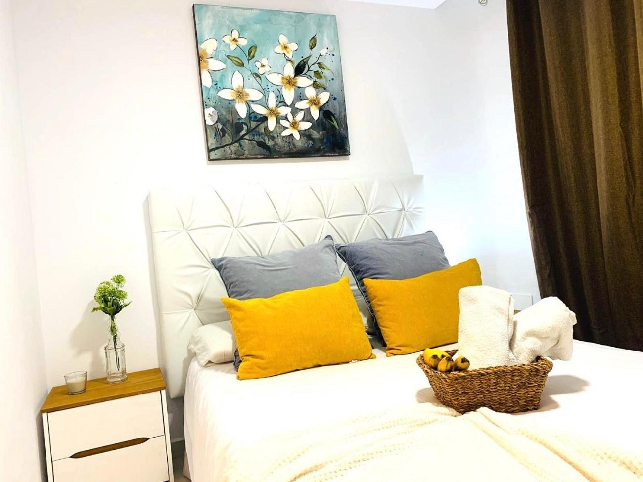 Wonderful and young triplex Playa las Américas