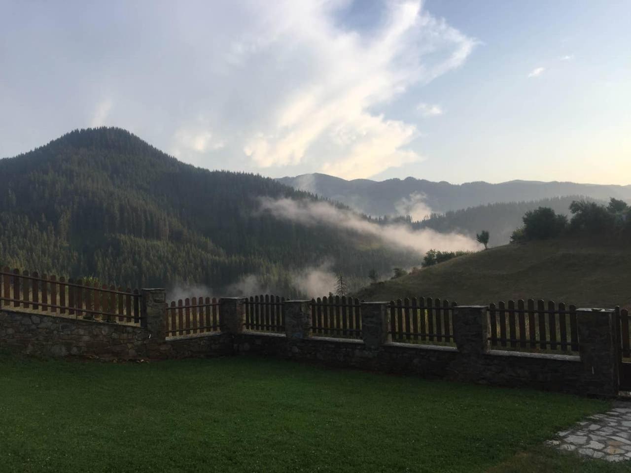 Stoykite-Pamporovo Nature Retreat view 4