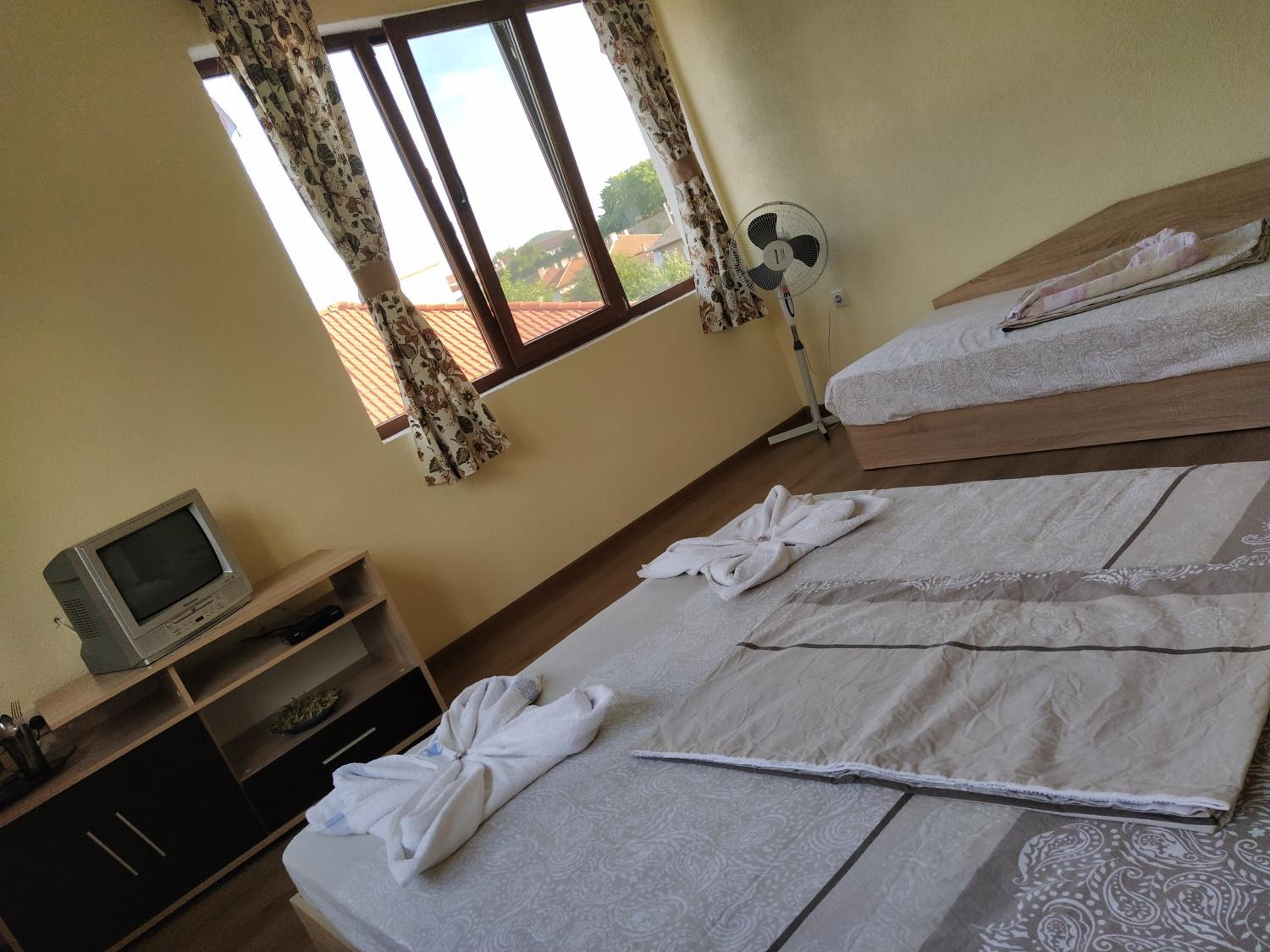 Guest House Proynovi