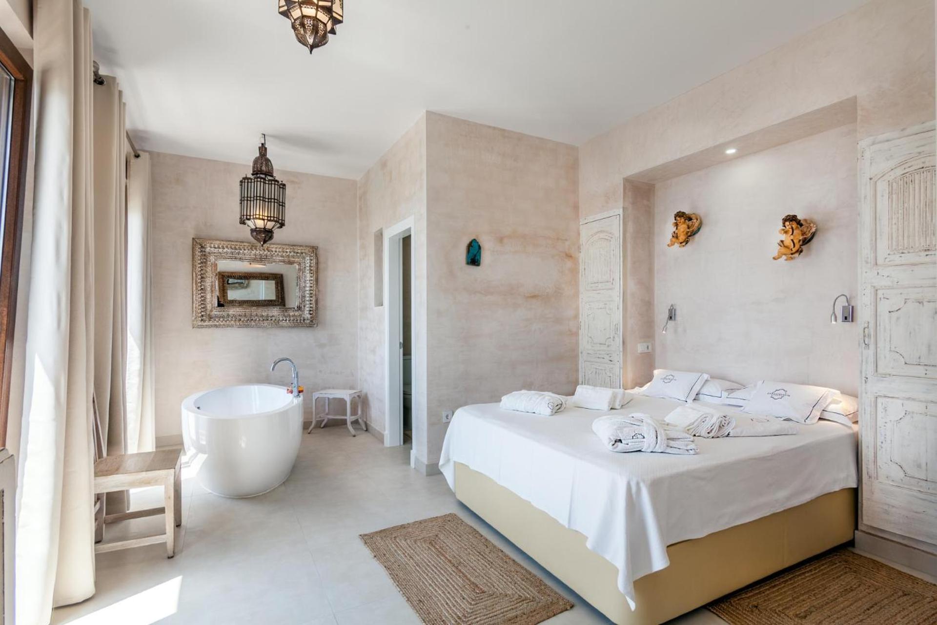 Apartamentos La Residencia Tarifa