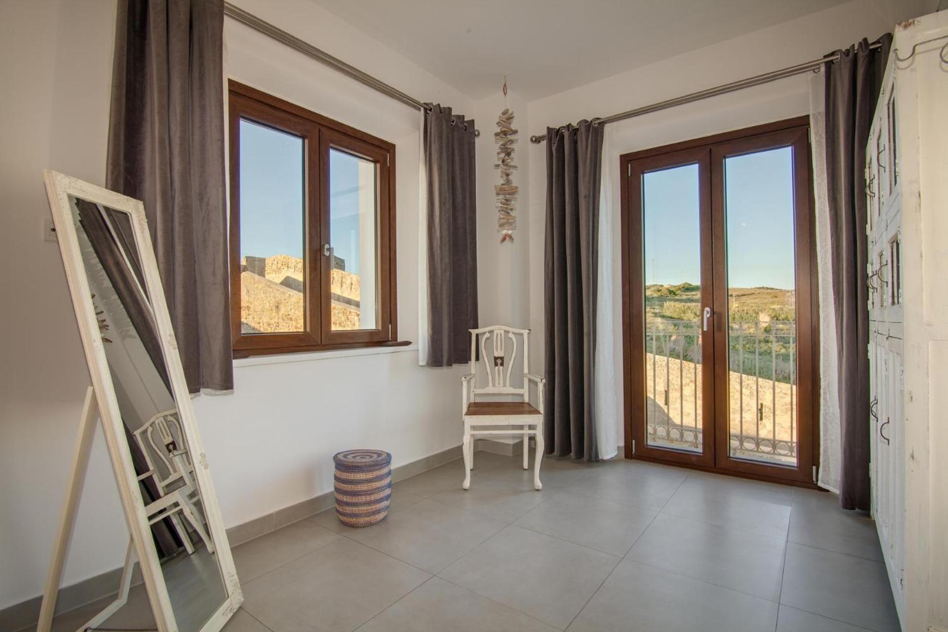 Apartamentos La Residencia Tarifa