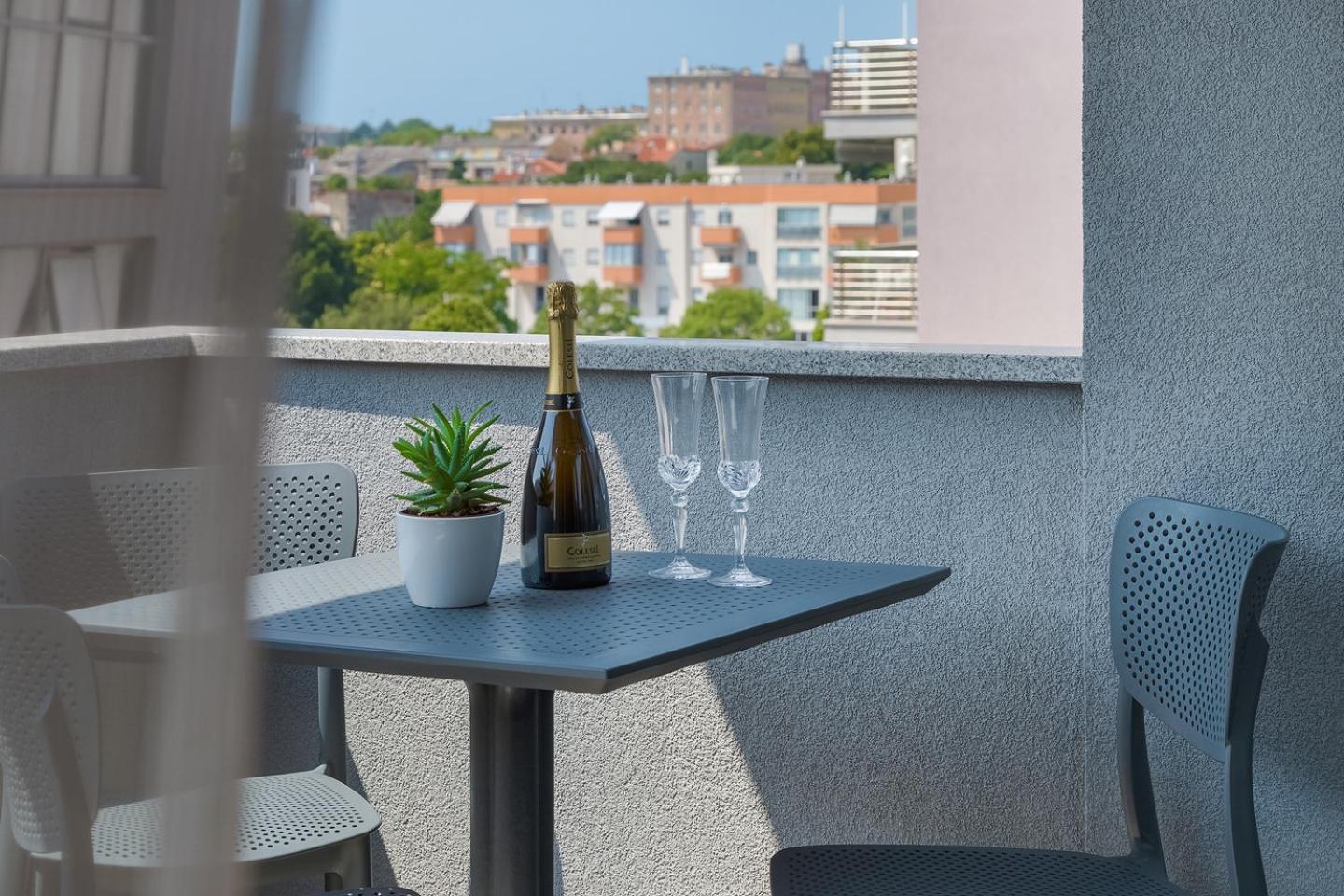 Pula City Center Accommodation - Breakfast included