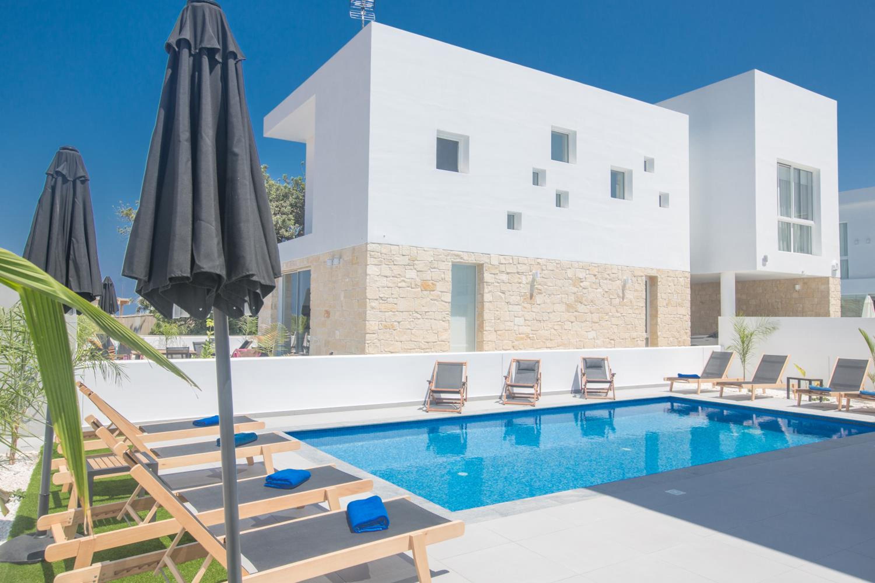 Vie Bleu Villas