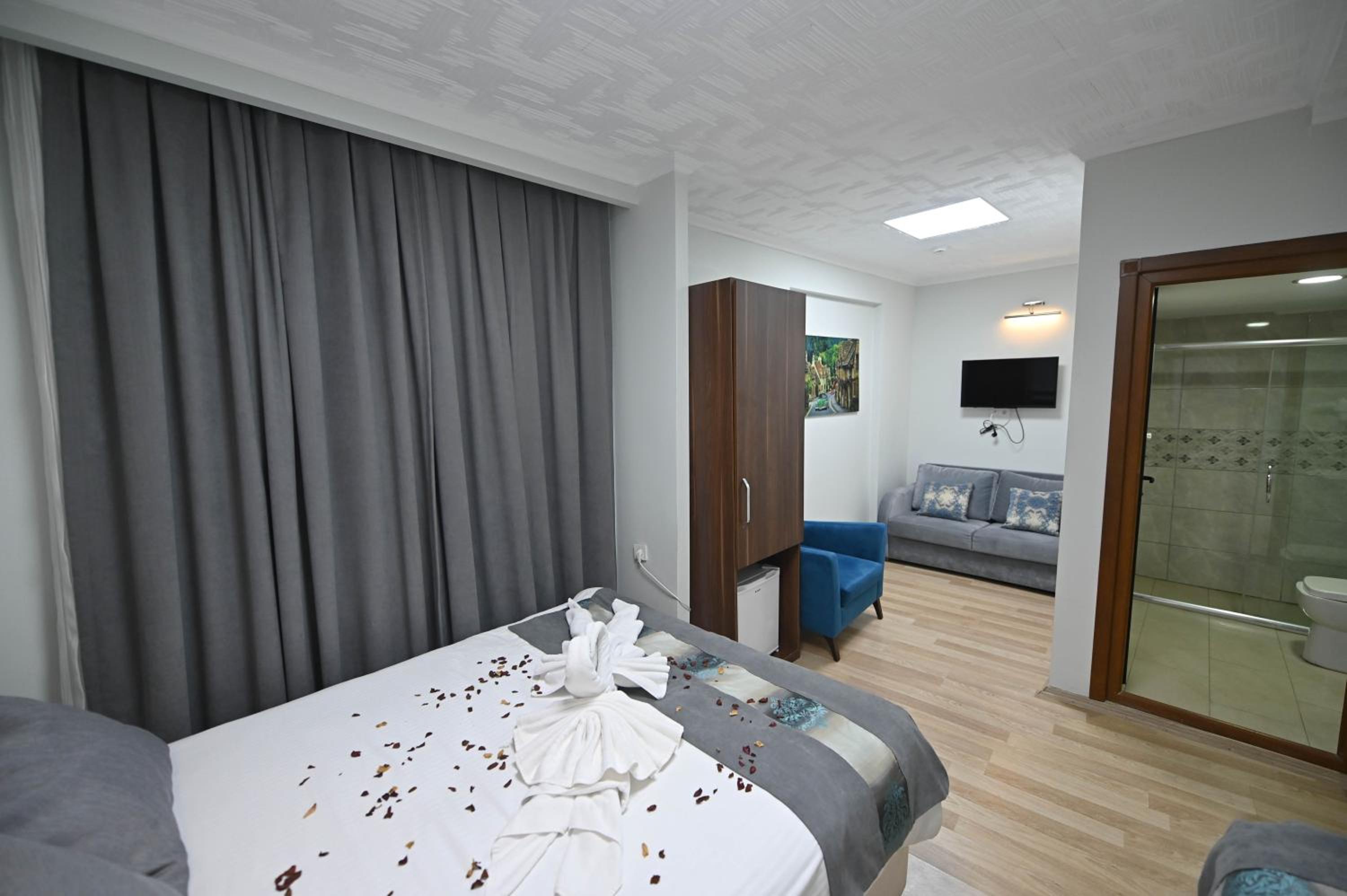 Safir Gold Hotel - Image 81