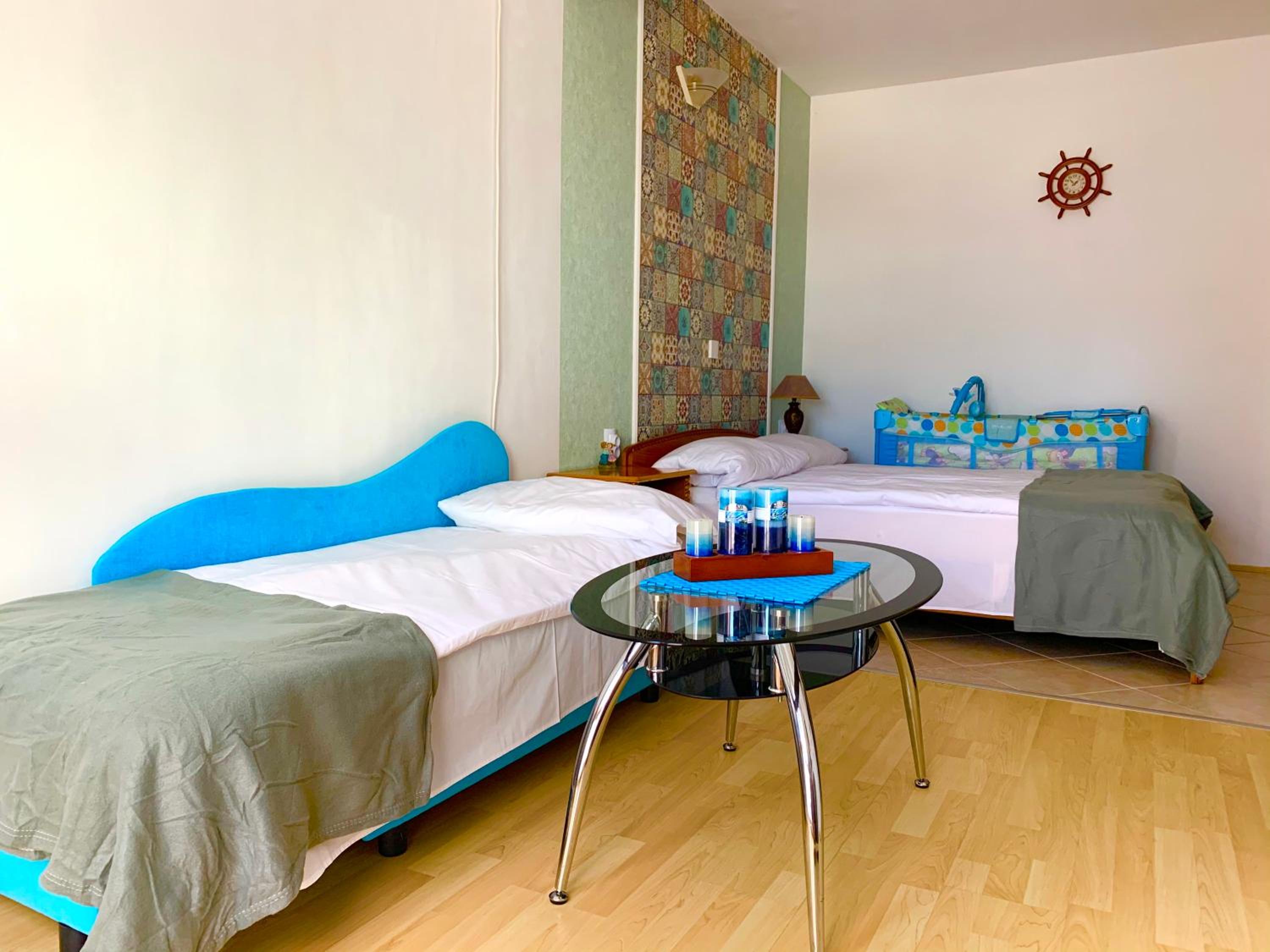 Sunray Guest House, Private Rooms & Apartment with Lovely Sea View