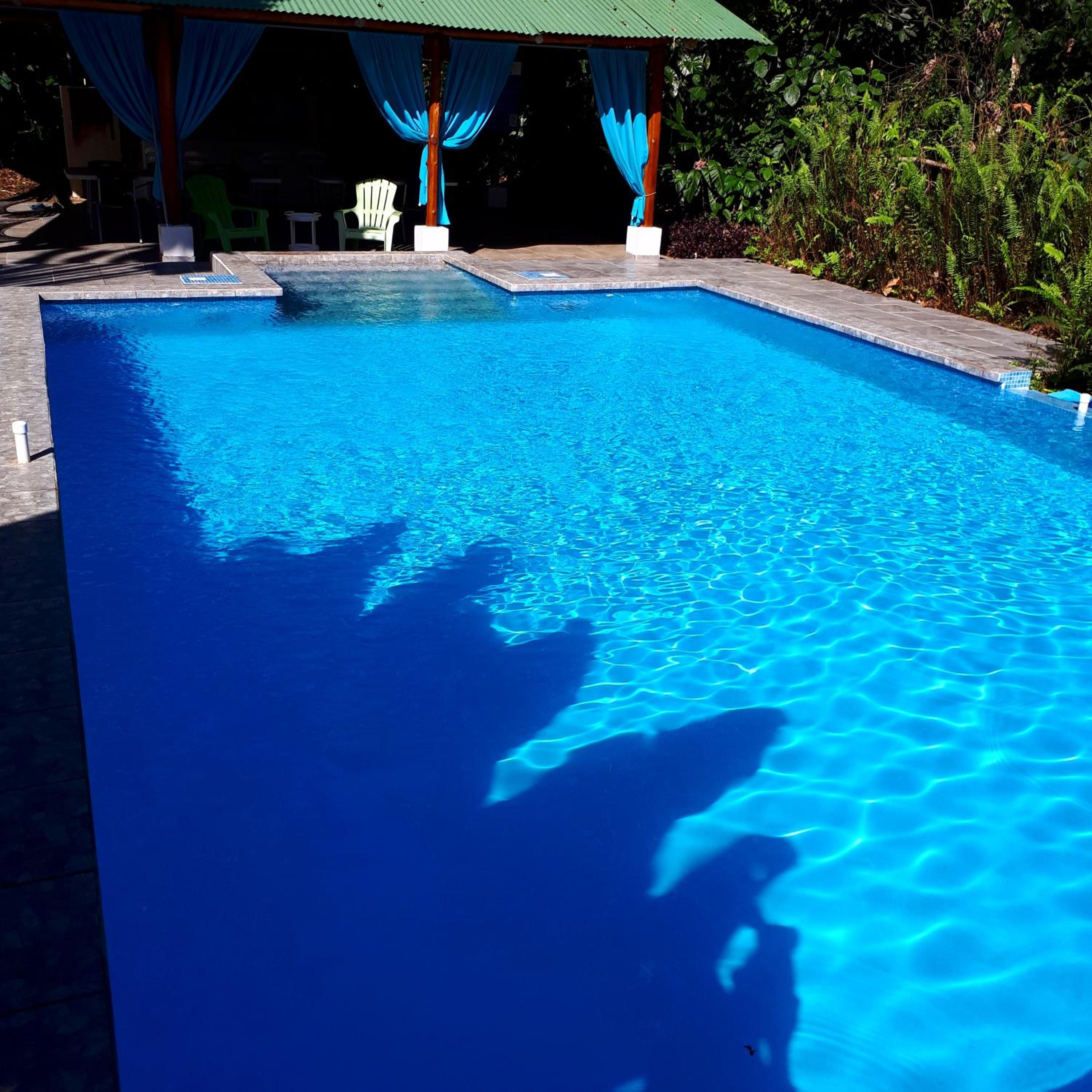 Tropical Paradise Bungalows