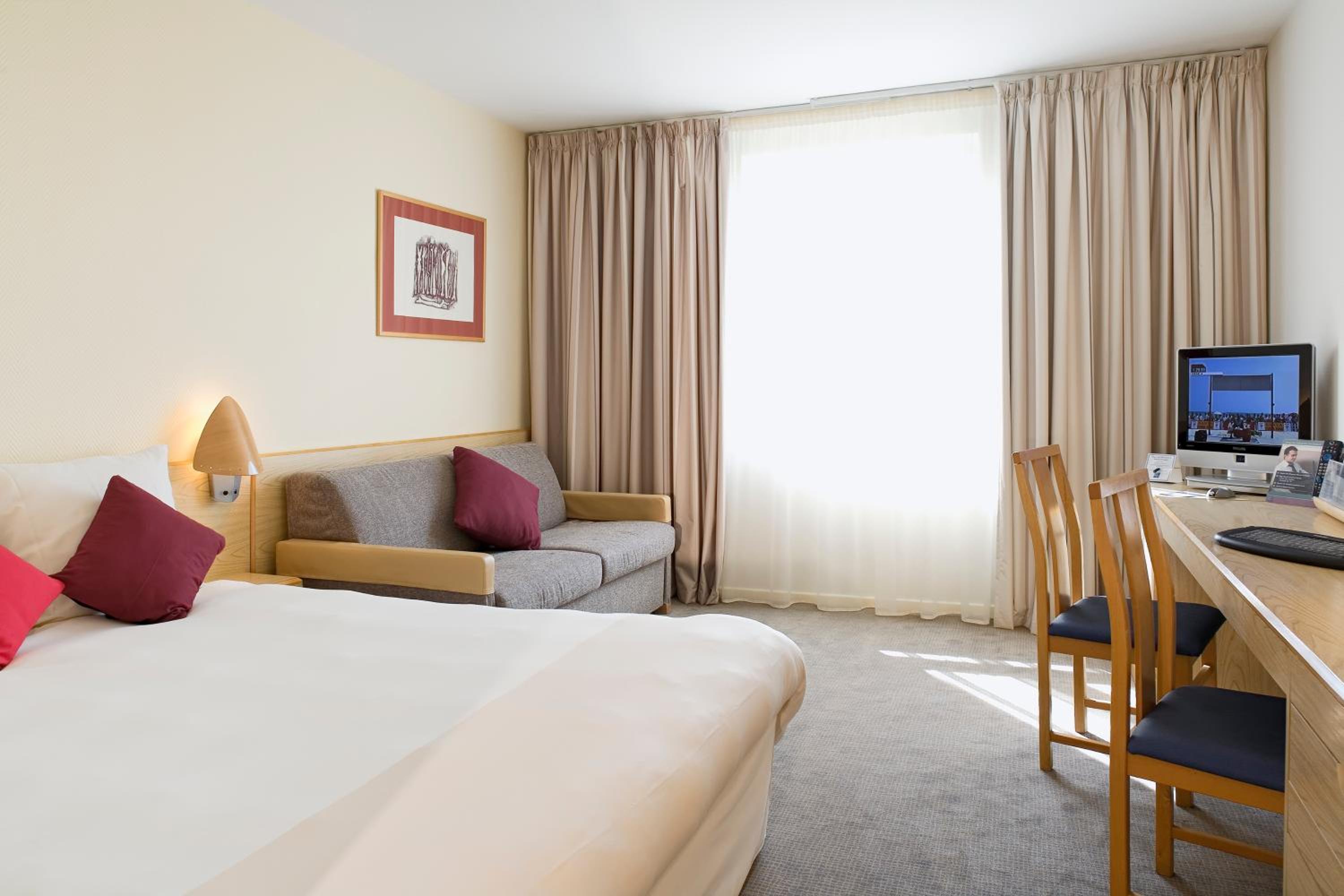 Wolverhampton Vacations - Novotel Wolverhampton City Centre - Property Image 58