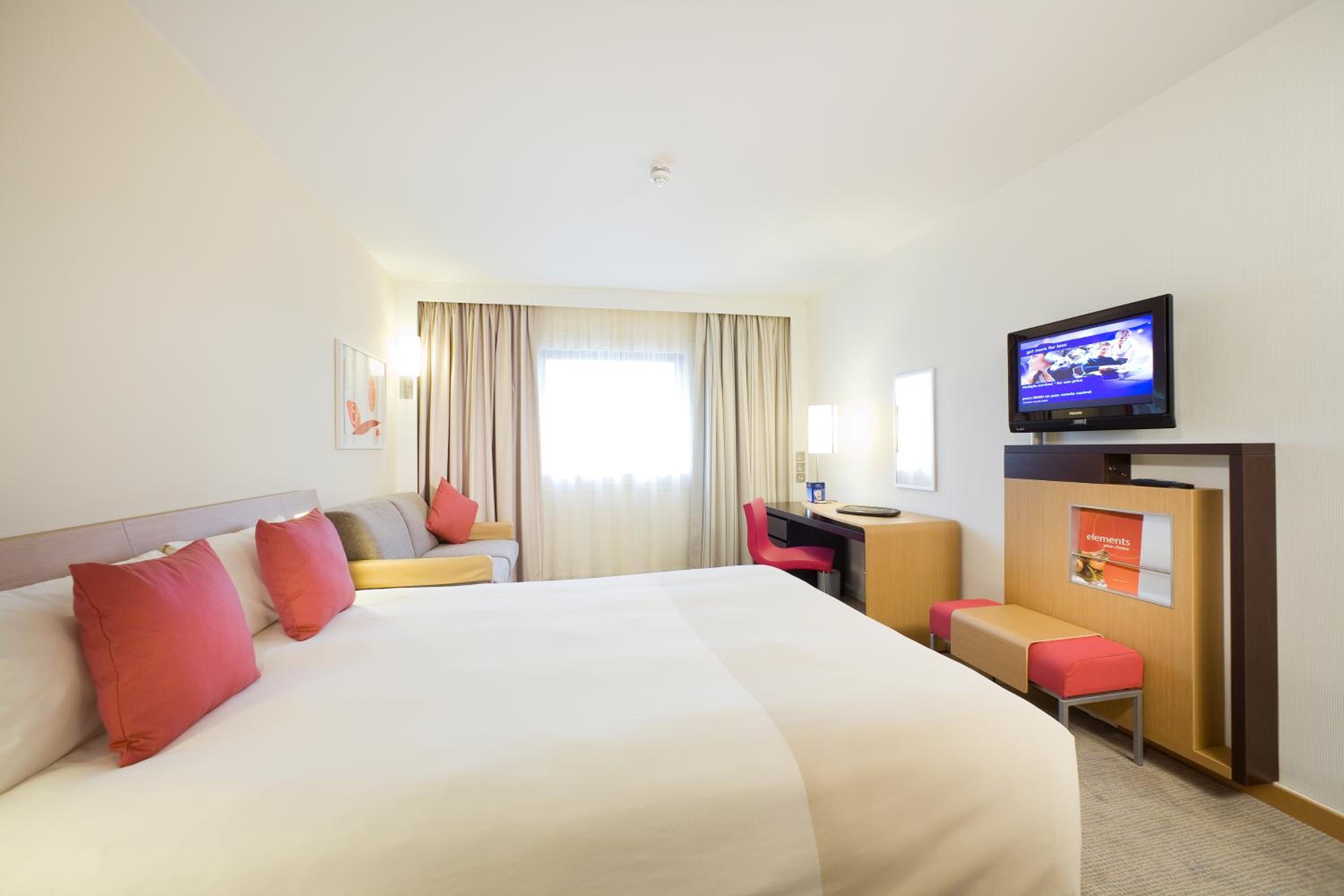 Wolverhampton Vacations - Novotel Wolverhampton City Centre - Property Image 59