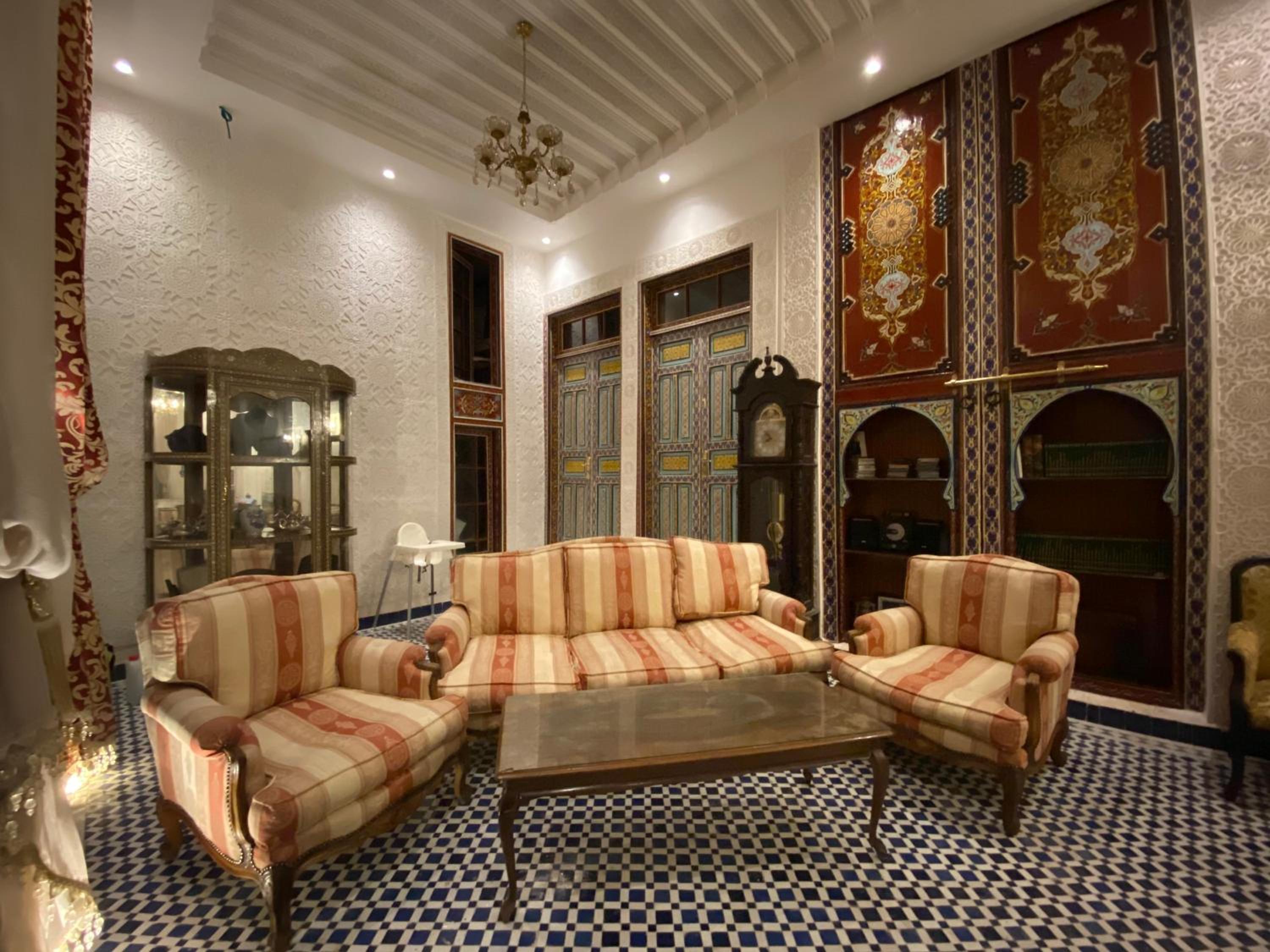 lounge