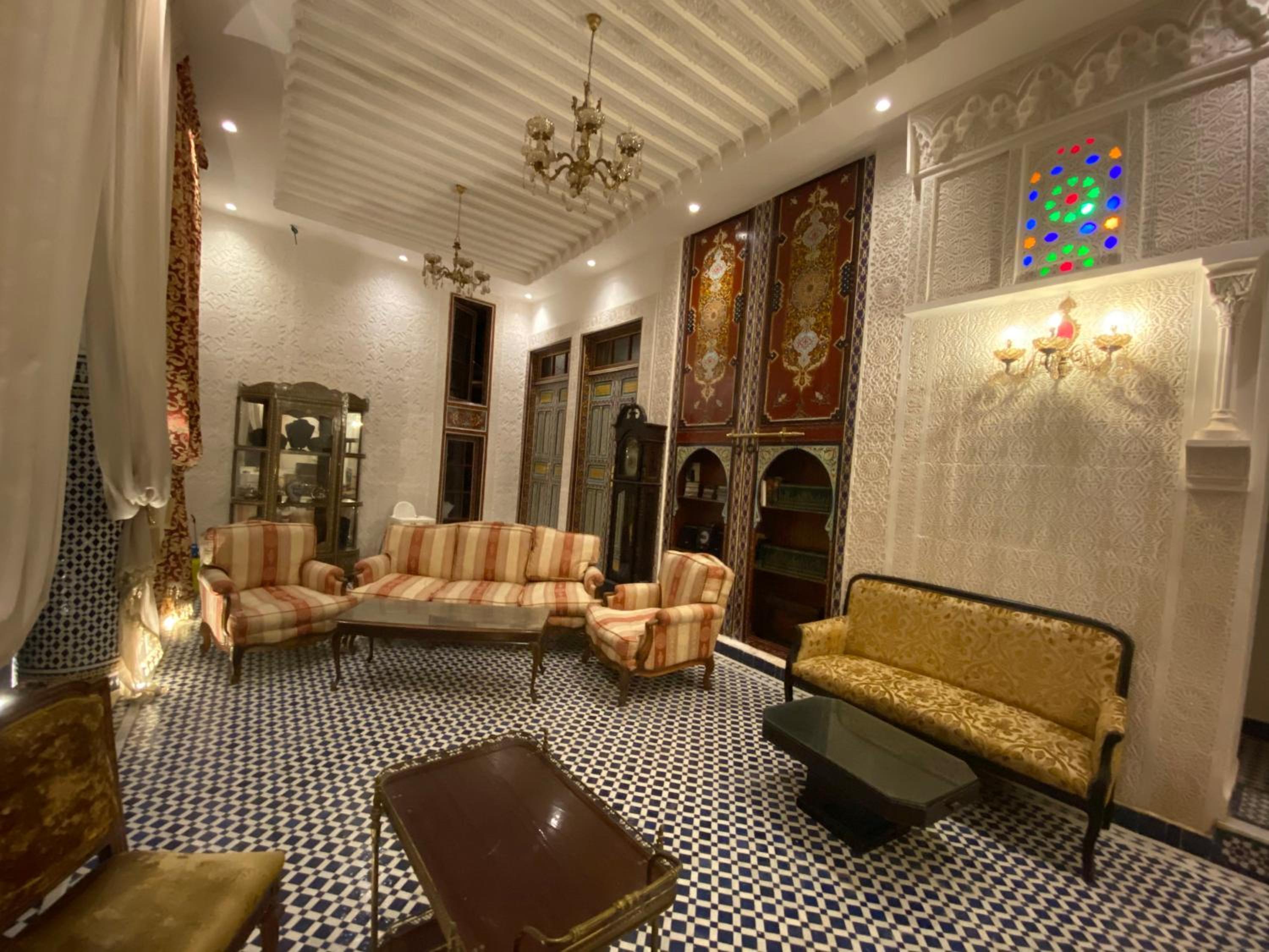 lounge
