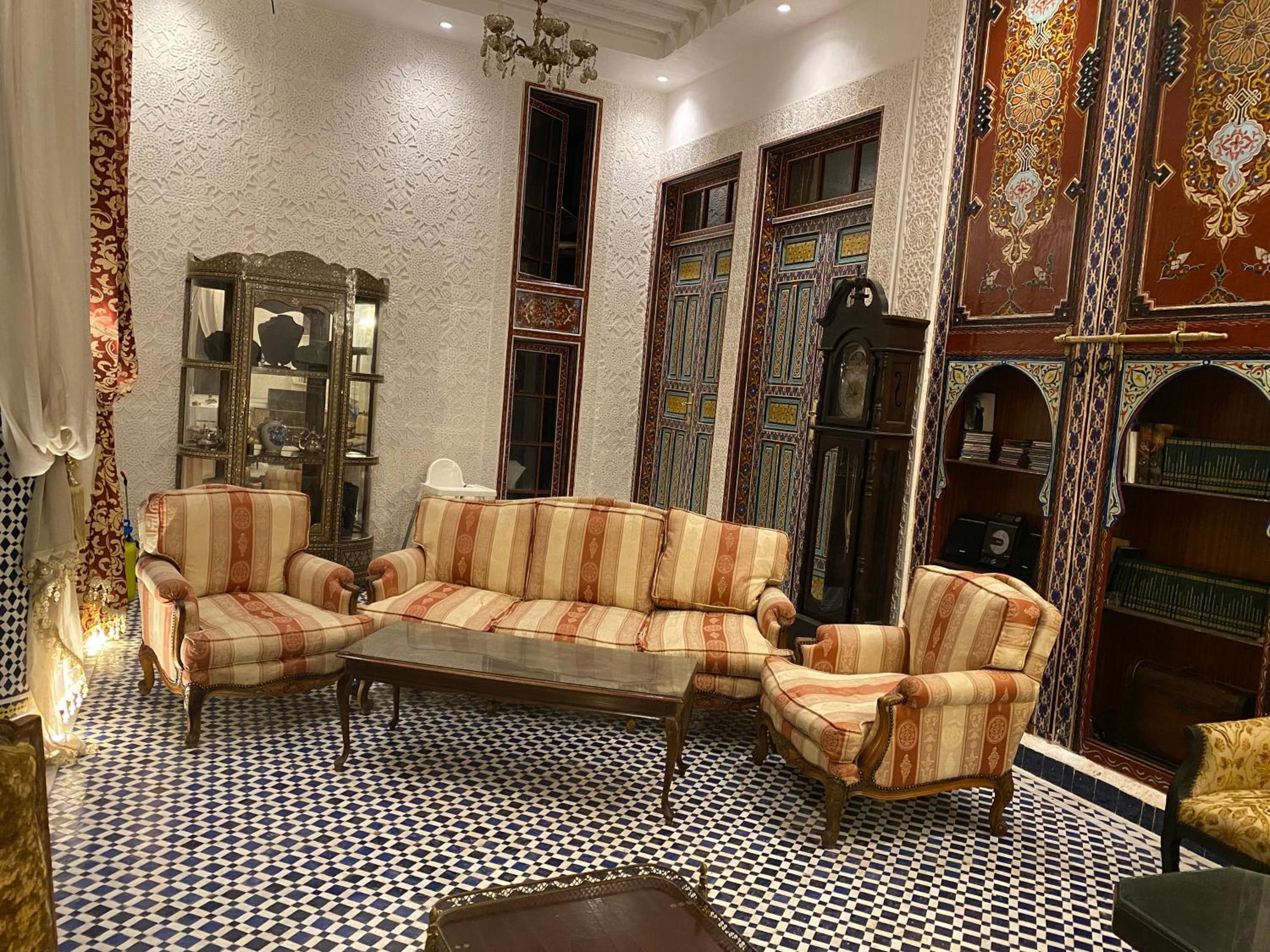 lounge