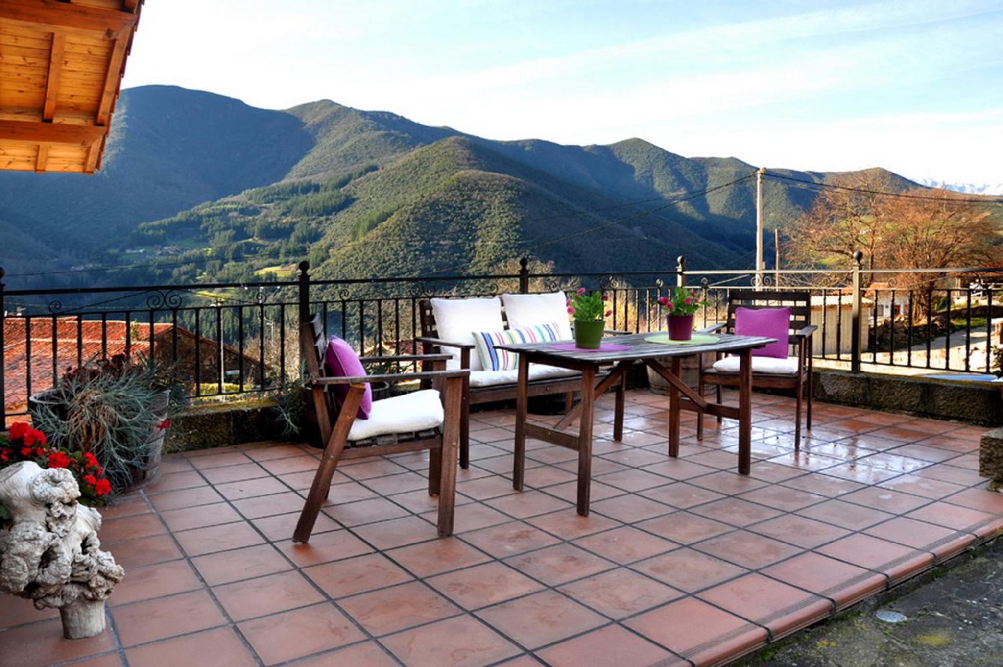 Casa Rural Los Llares