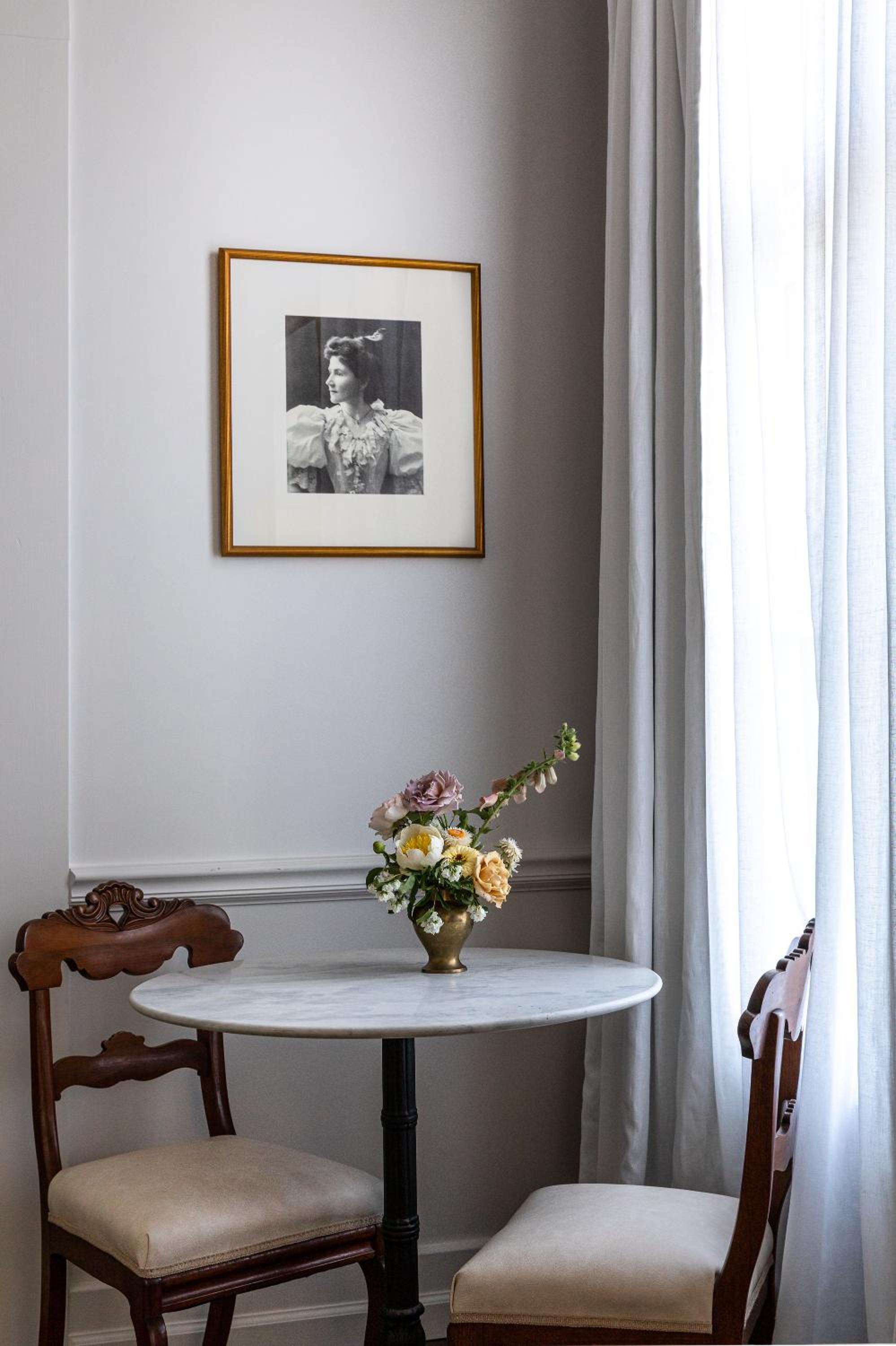 Grass Valley Vacations - The Holbrooke Hotel - Property Image 2