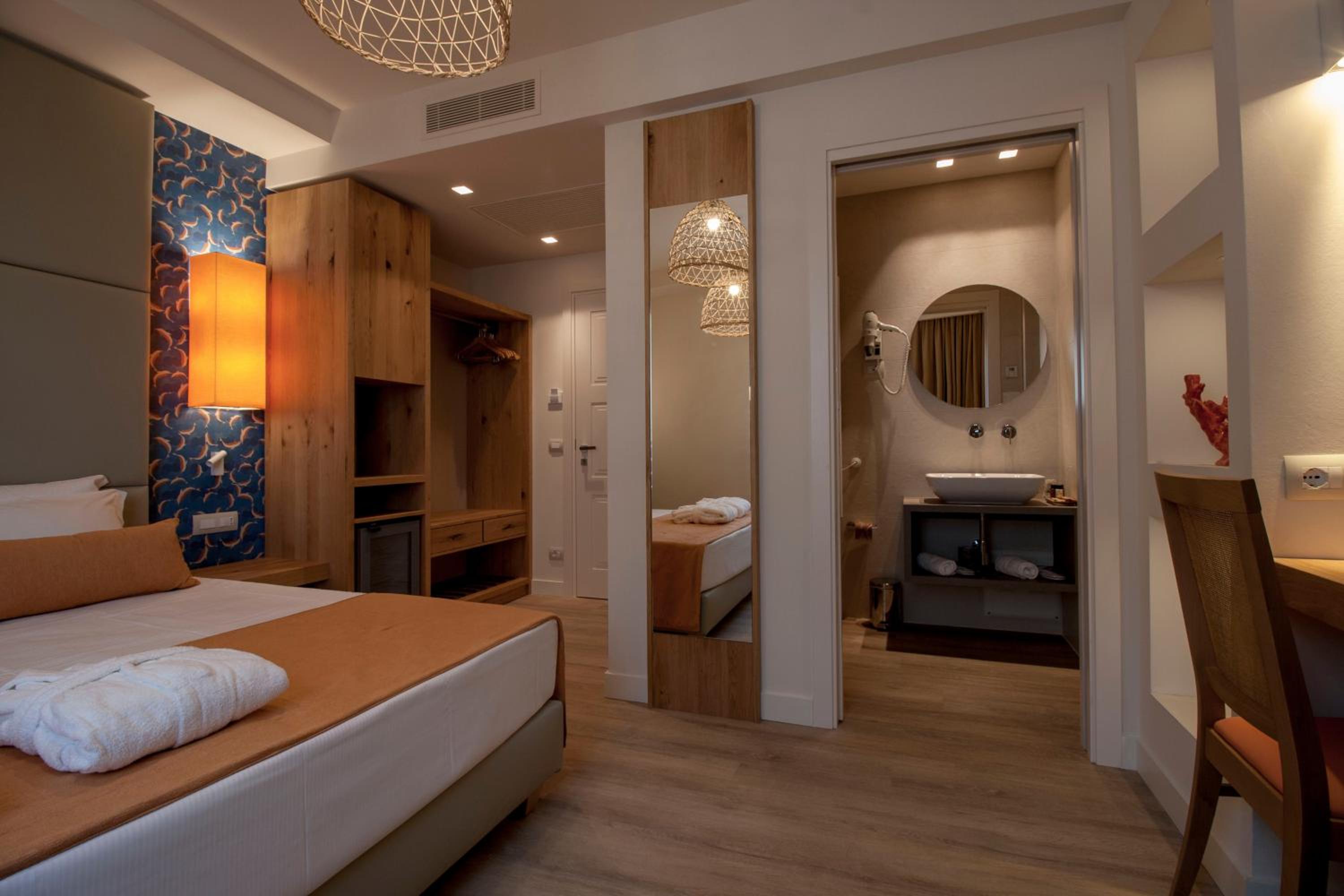 Aqua Boutique Hotel