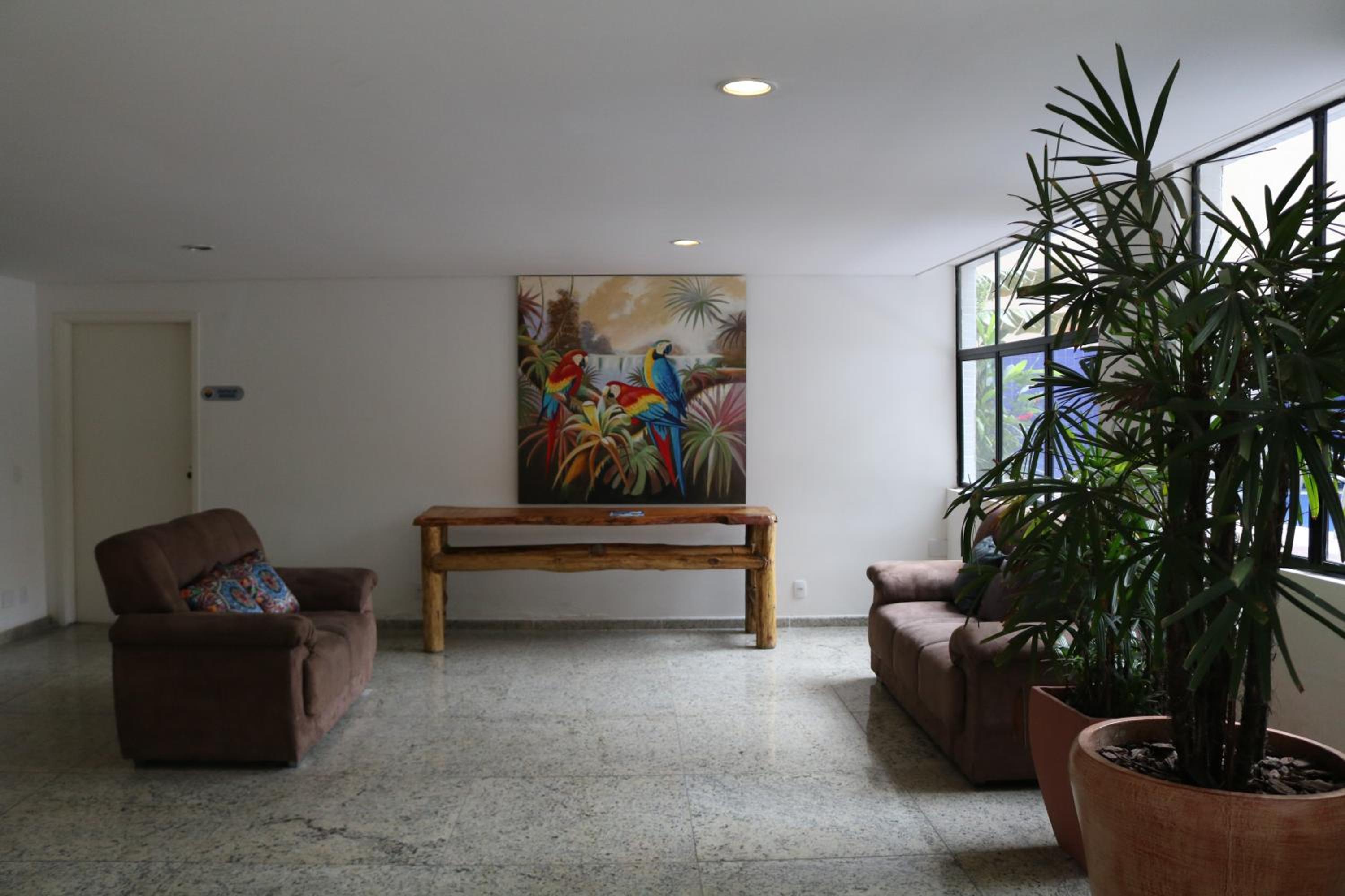 Apartamento de alto padrão em Pitangueiras, no Capitania Varam, 50mts da praia!