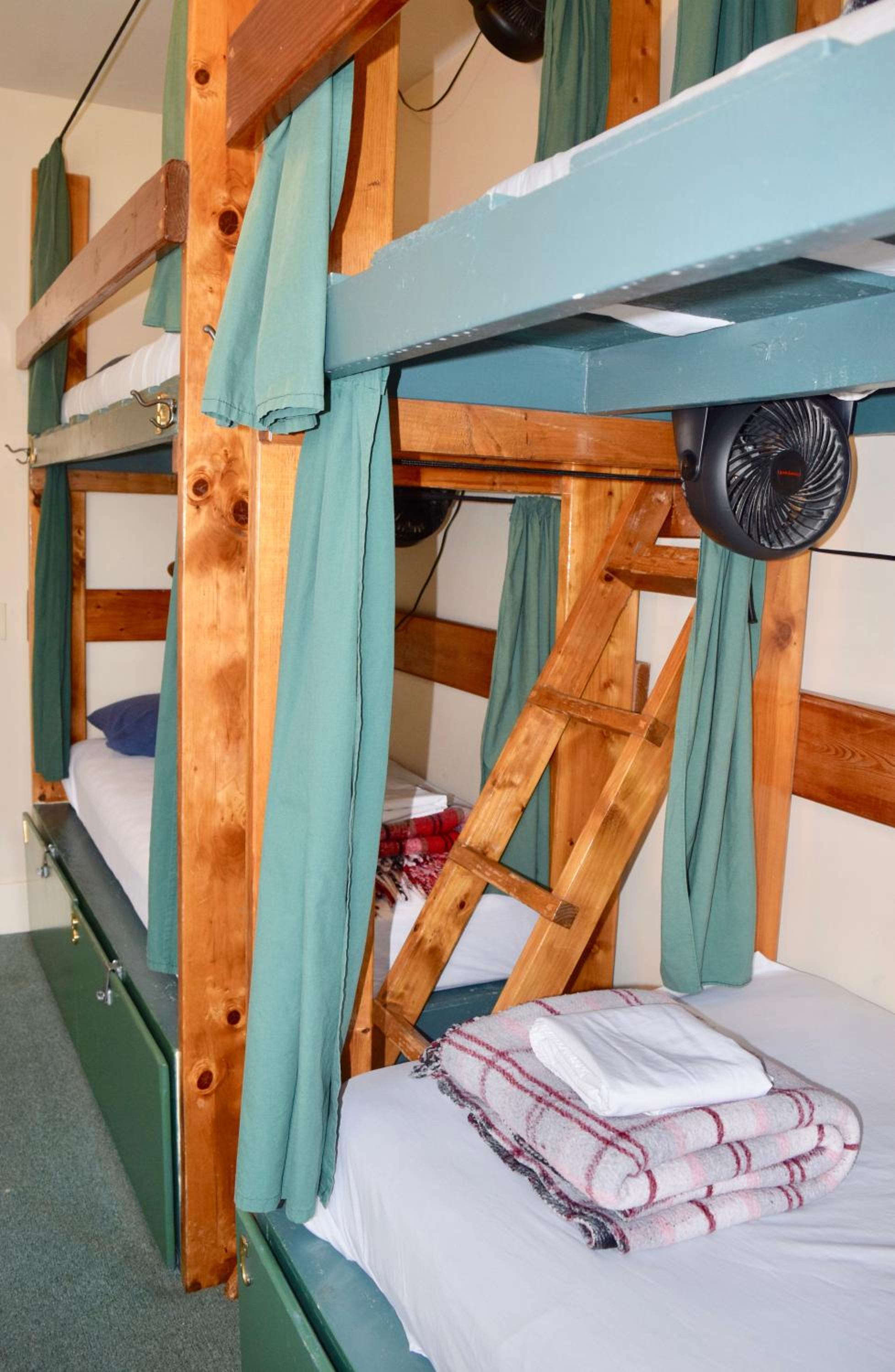 Green Tortoise Hostel Seattle