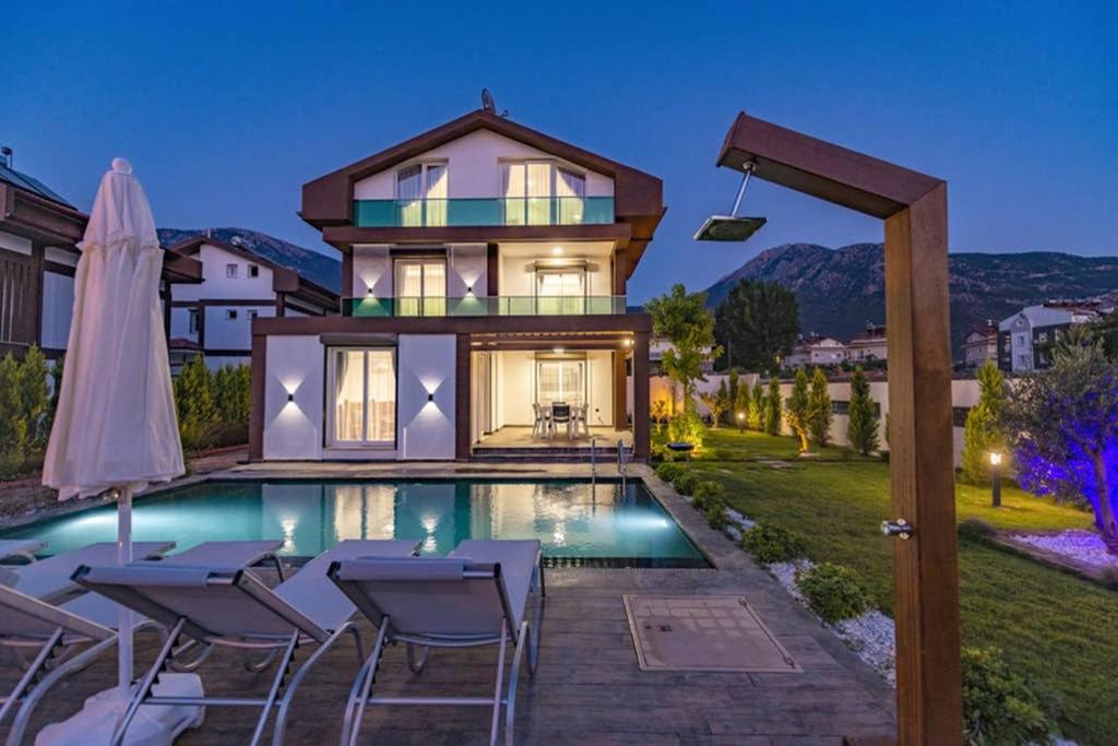 Photo 19