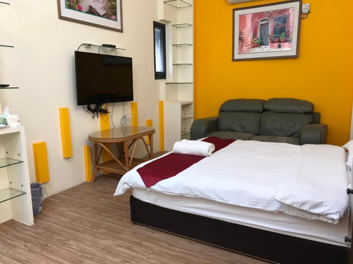 Tainan B&B Hall West Centra
