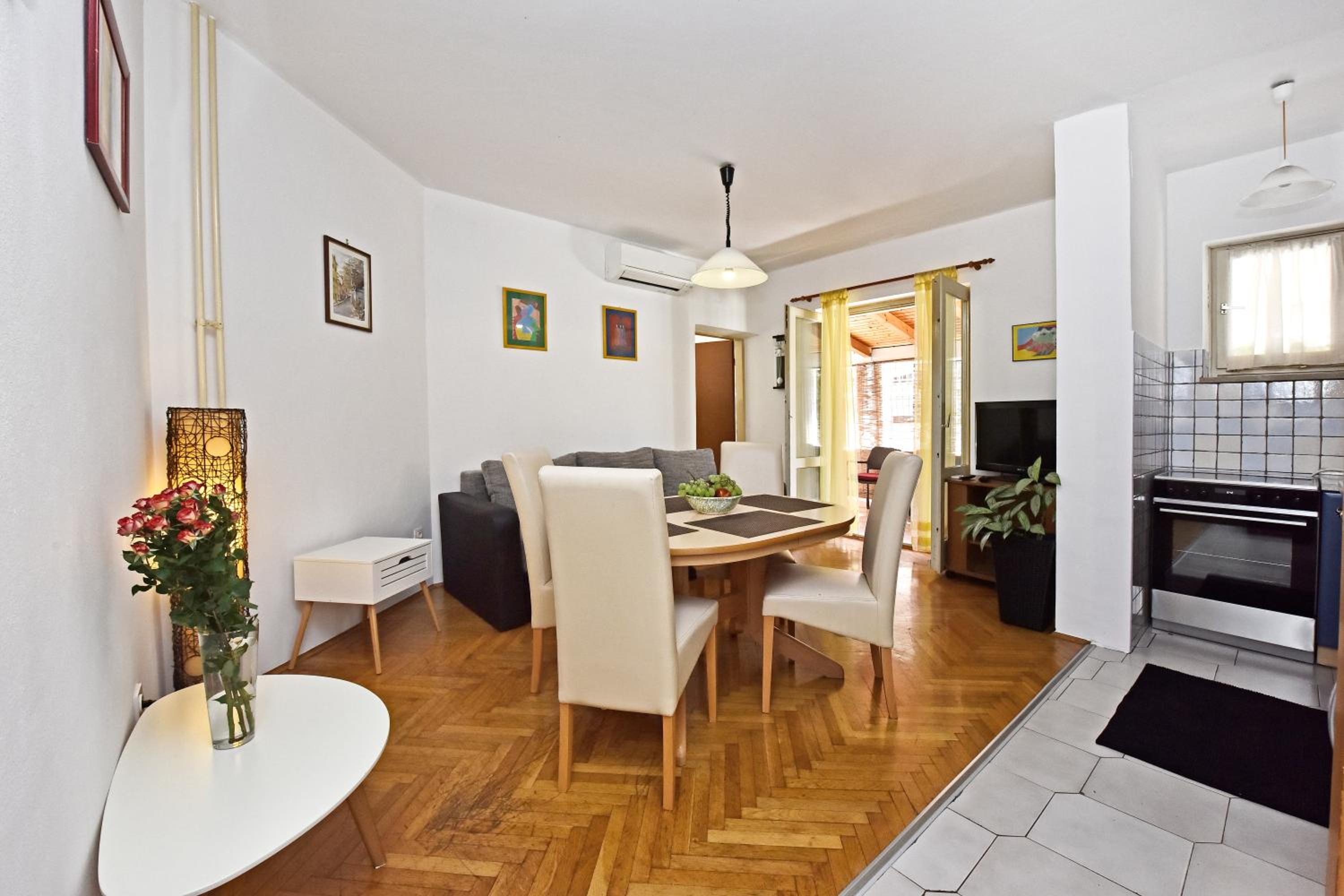 Apartment Nikola - Property Image 22