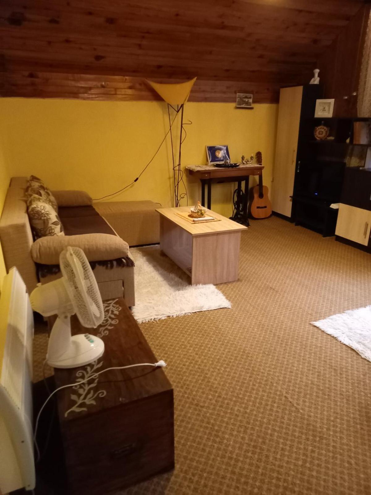 Photo 46
